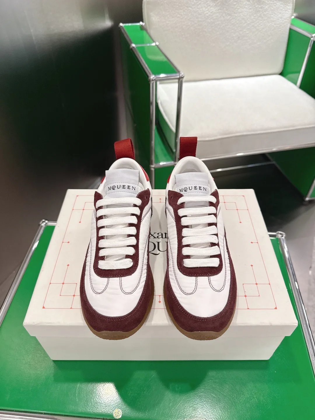 Кроссовки Женские Alexander Mcqueen 809166