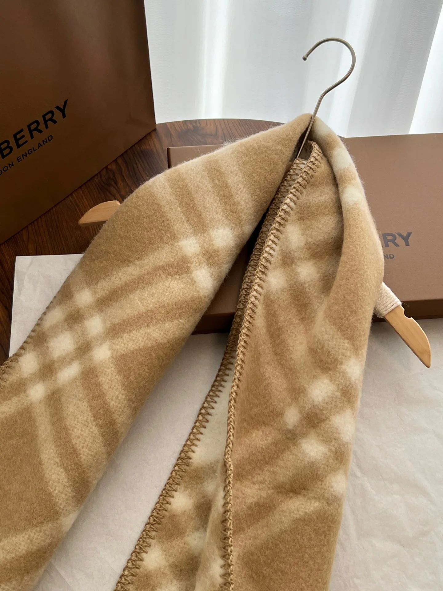 Шарфы Burberry 5944099