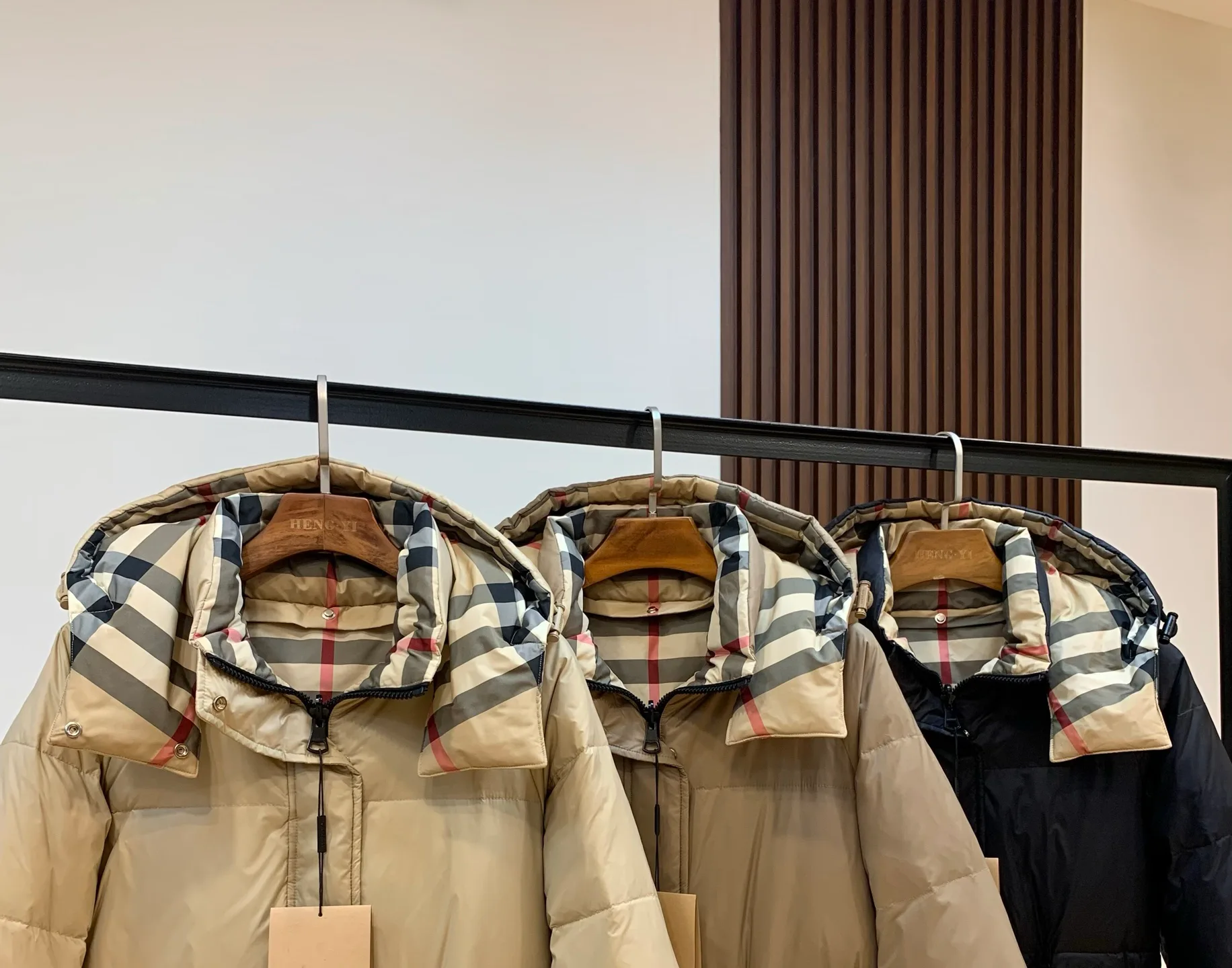 Куртки И Пуховики Женские Burberry 68325