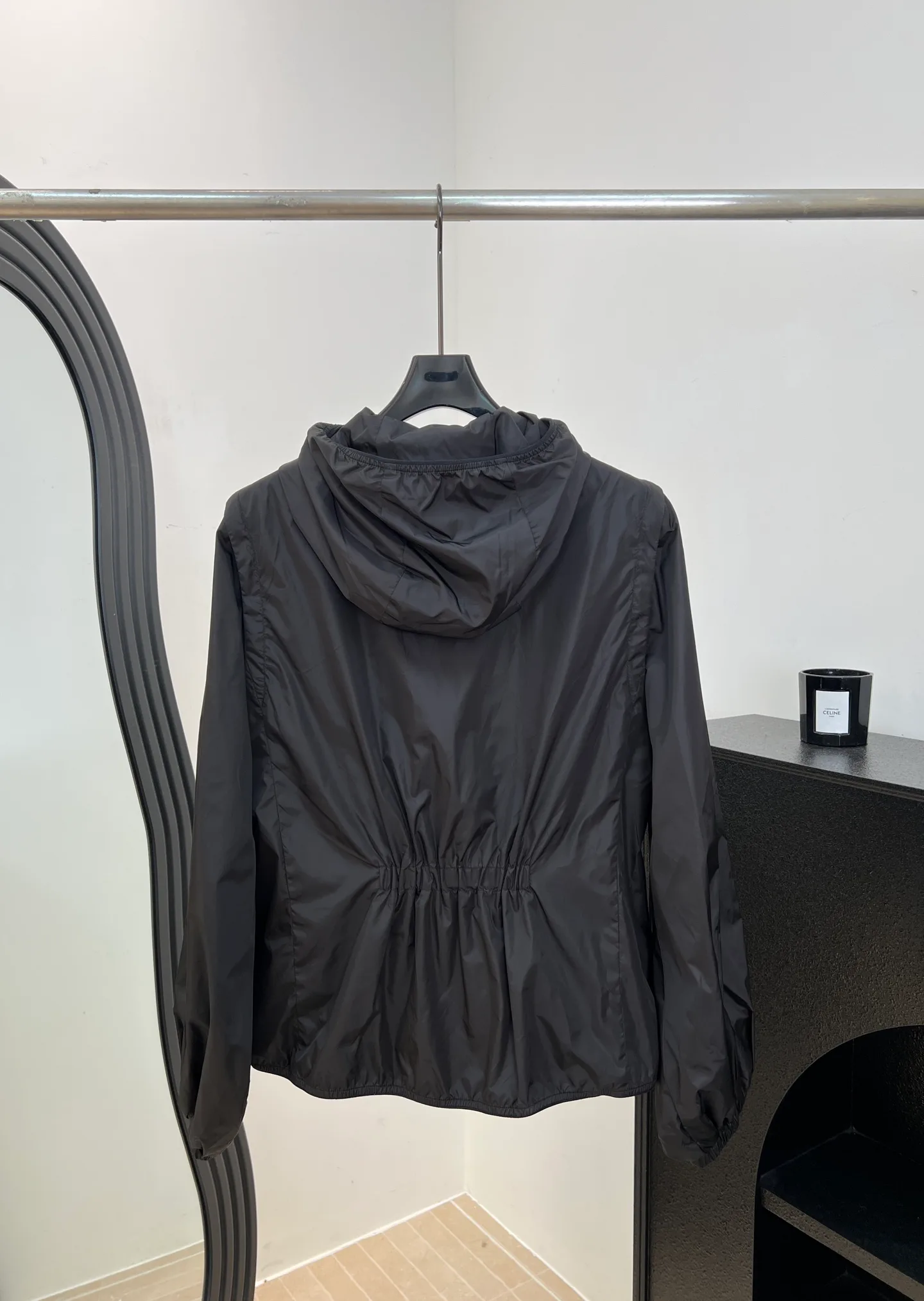 Куртки И Пуховики Женские Moncler 17923110