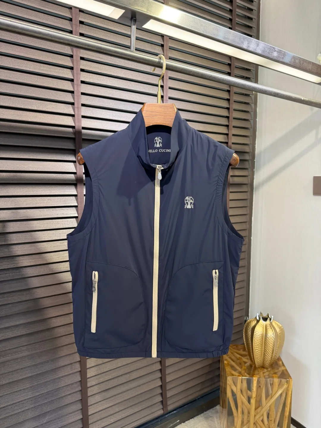 Жилеты Мужские Brunello Cucinelli 11480121