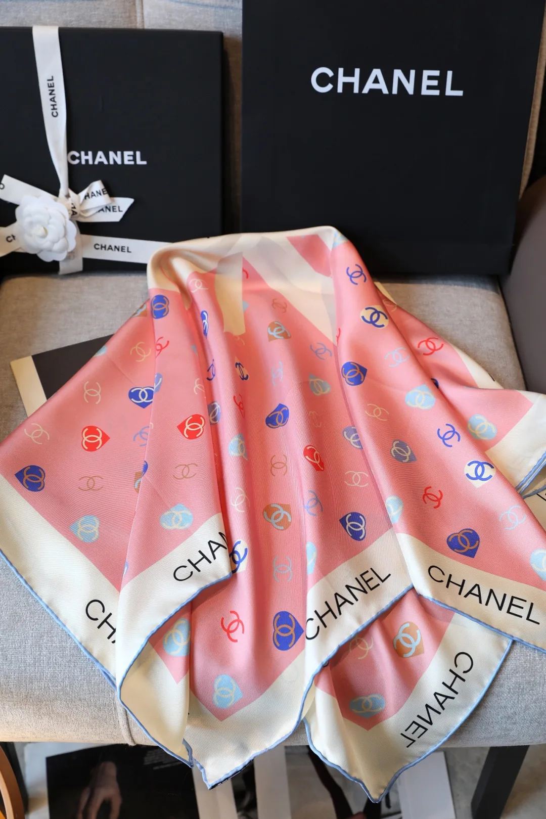 Шарфы Chanel 13449371