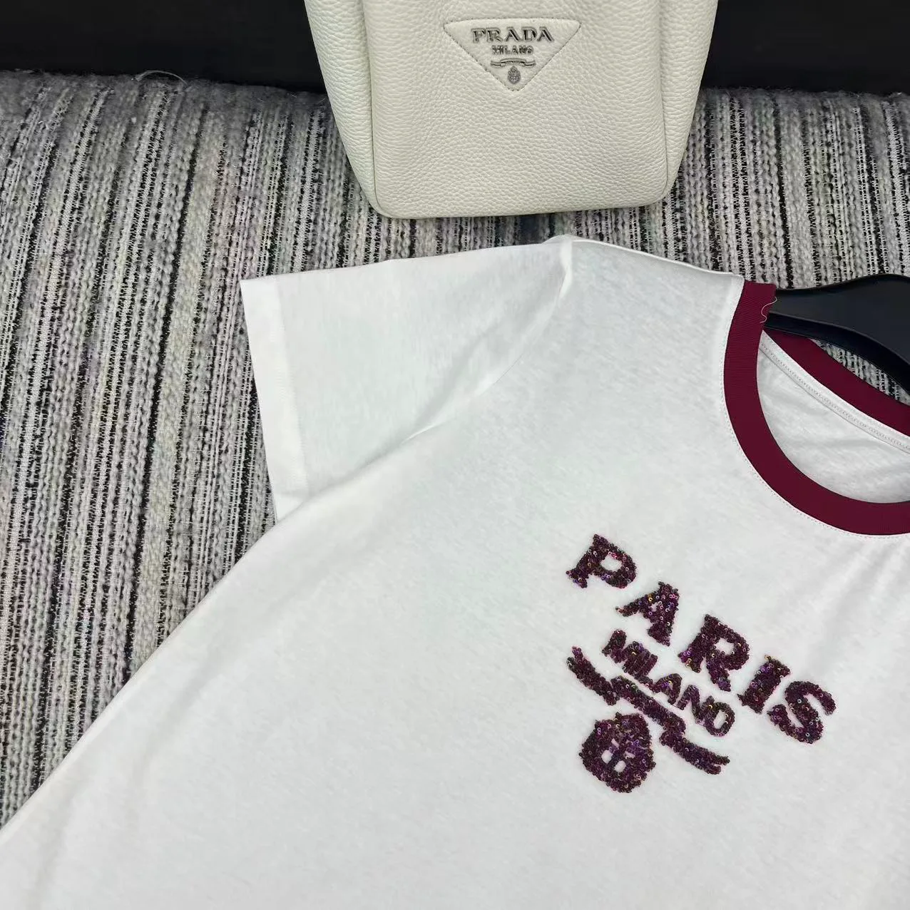 Футболки Женские Prada 13346887