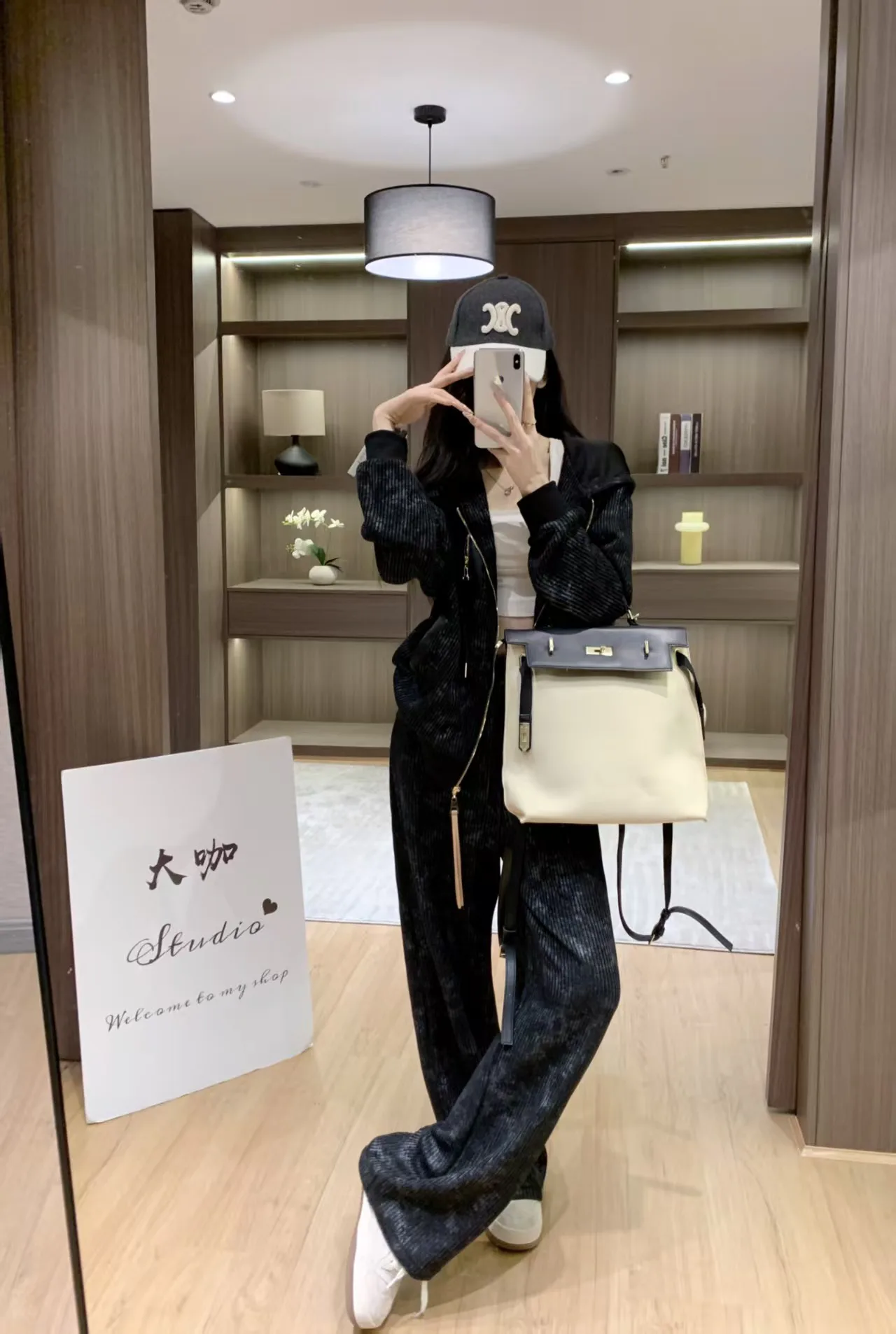 Костюмы Женские Louis Vuitton 649936