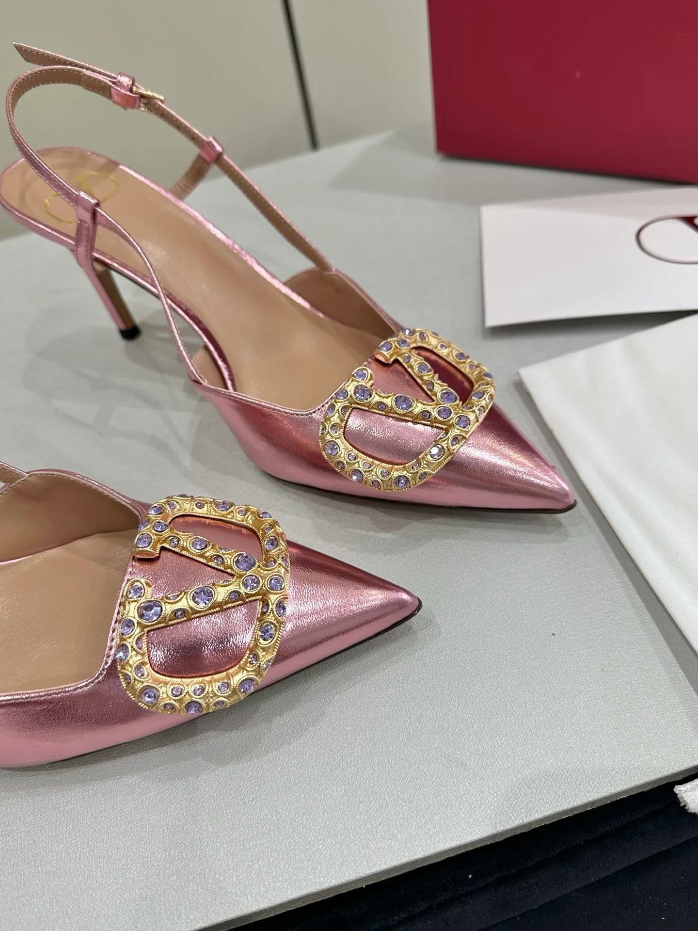 Босоножки Женские Valentino 11608819