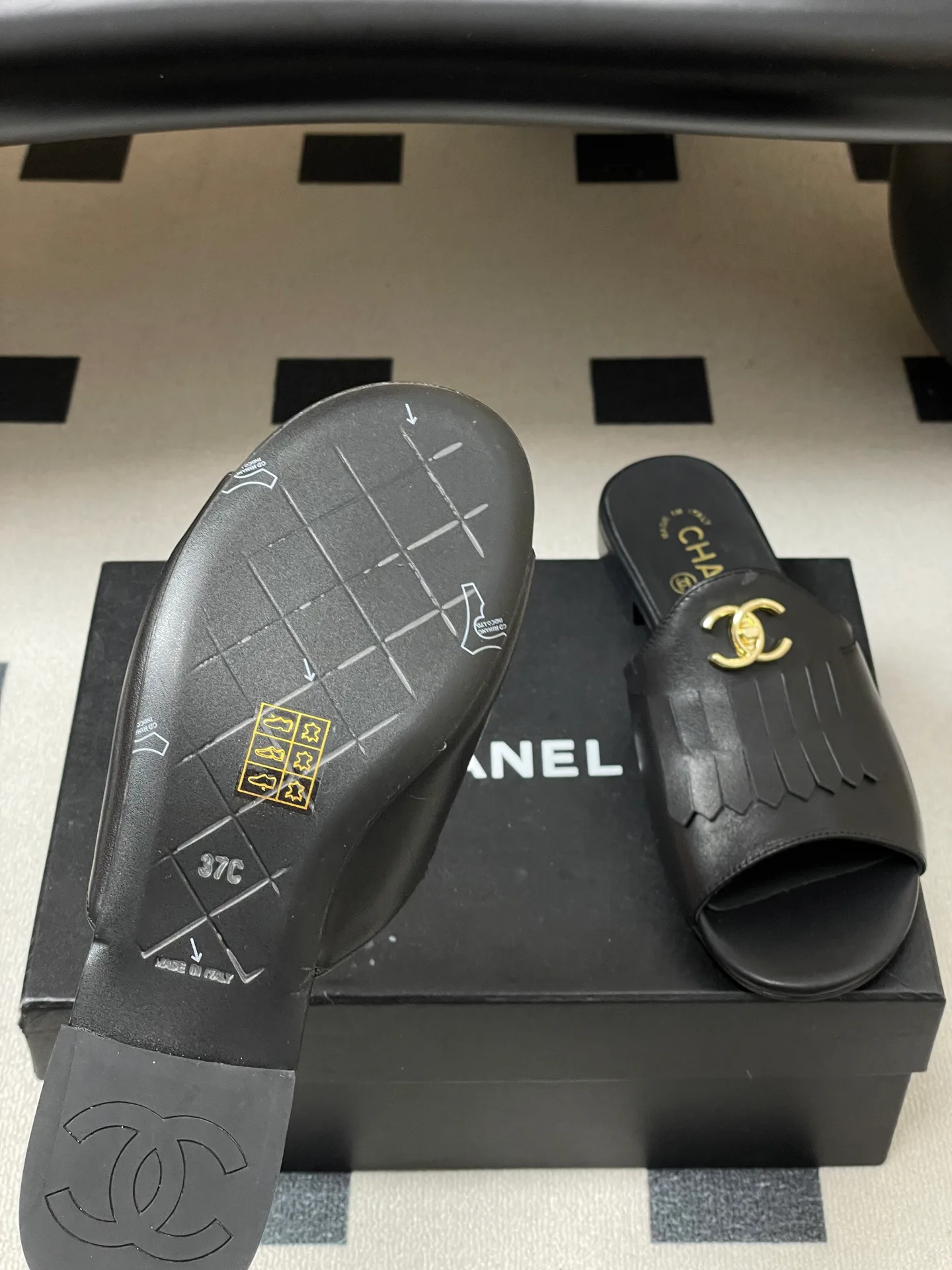 Босоножки Женские Chanel 10993930