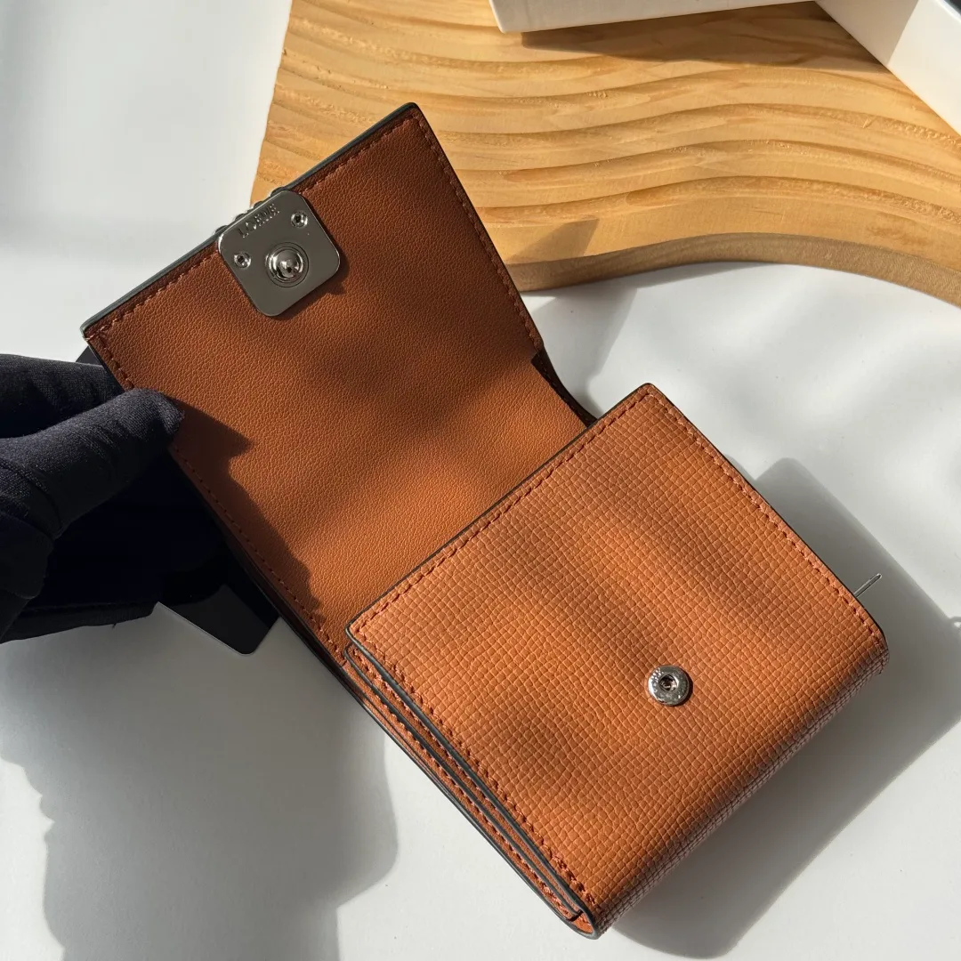 Клатчи Женские Loewe 617224