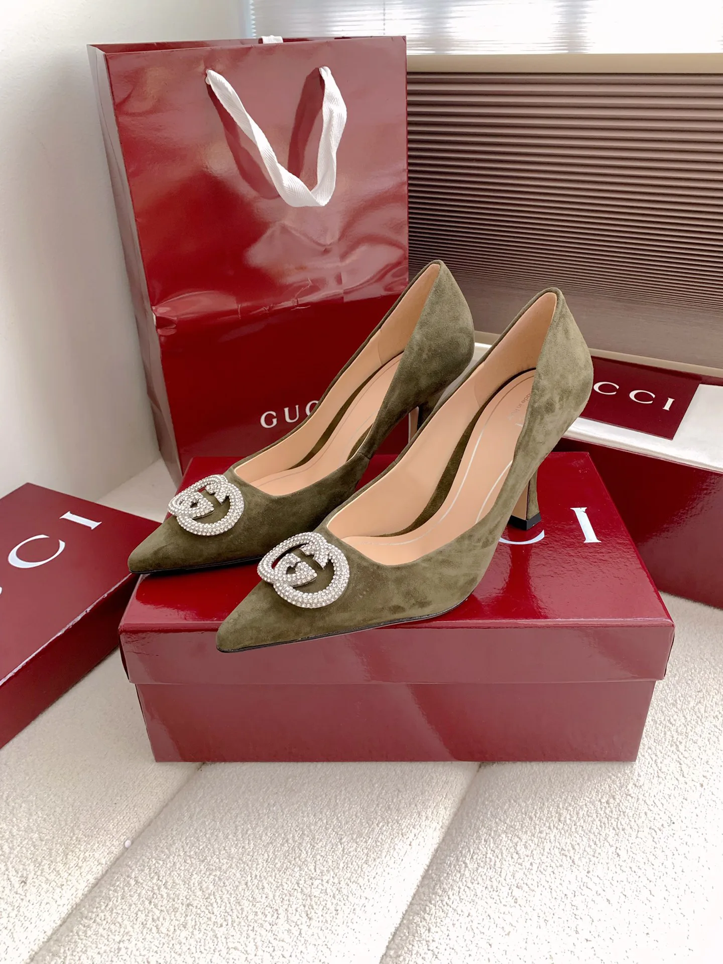 Туфли Женские Gucci 808276