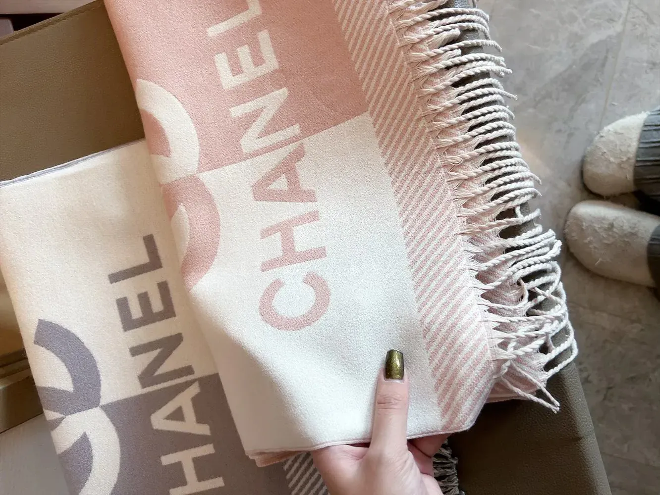 Шарфы Chanel 91022
