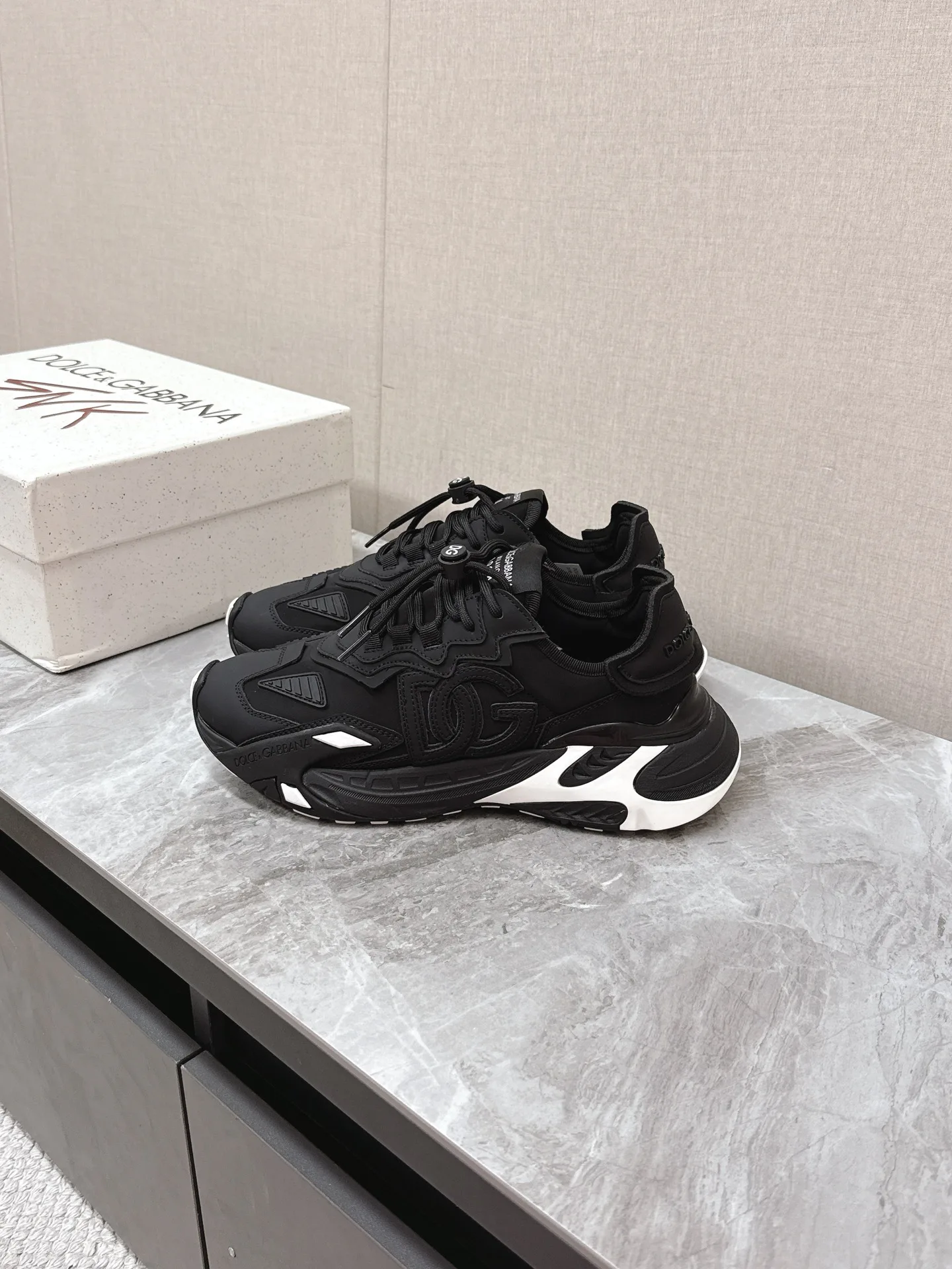 Кроссовки Мужские Dolce & Gabbana 22148