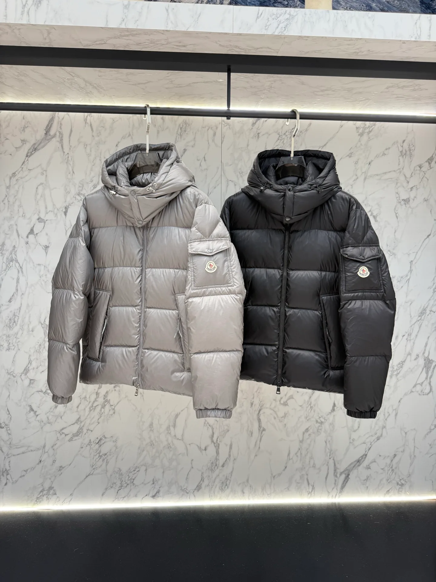 Куртки И Пуховики Мужские Moncler 18214545