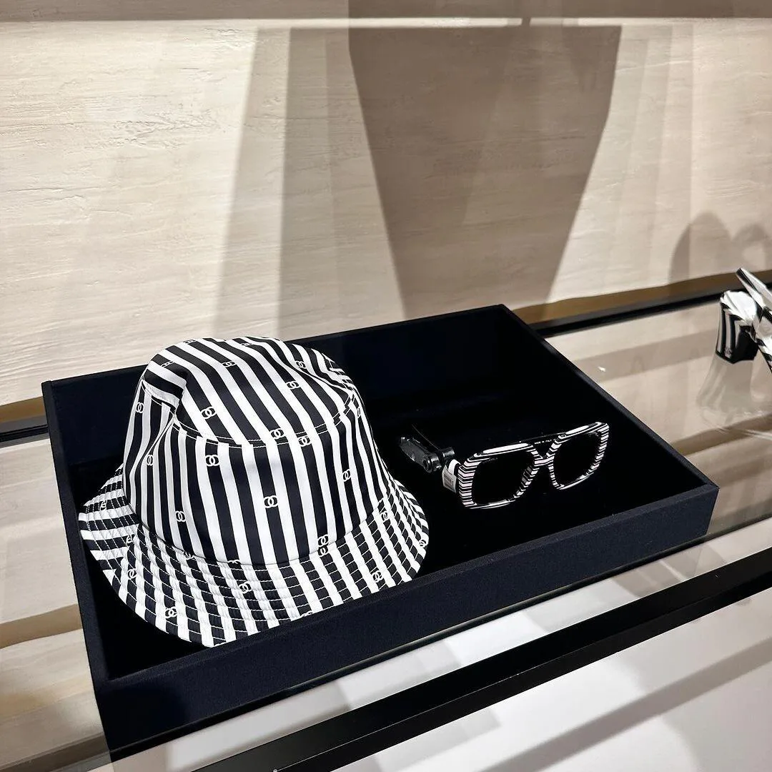 Головные Уборы Chanel 10056463