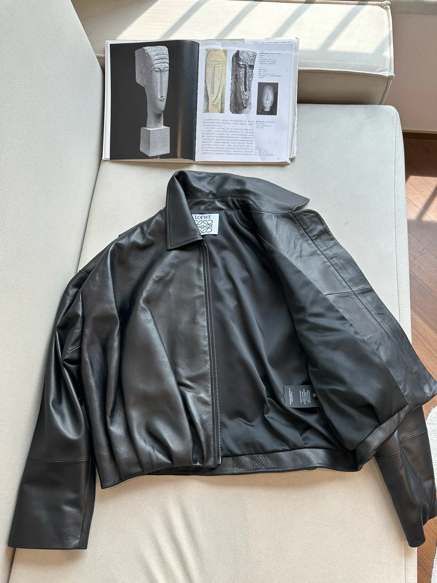 Кожаные Куртки И Дублёнки Женские Loewe 11283424