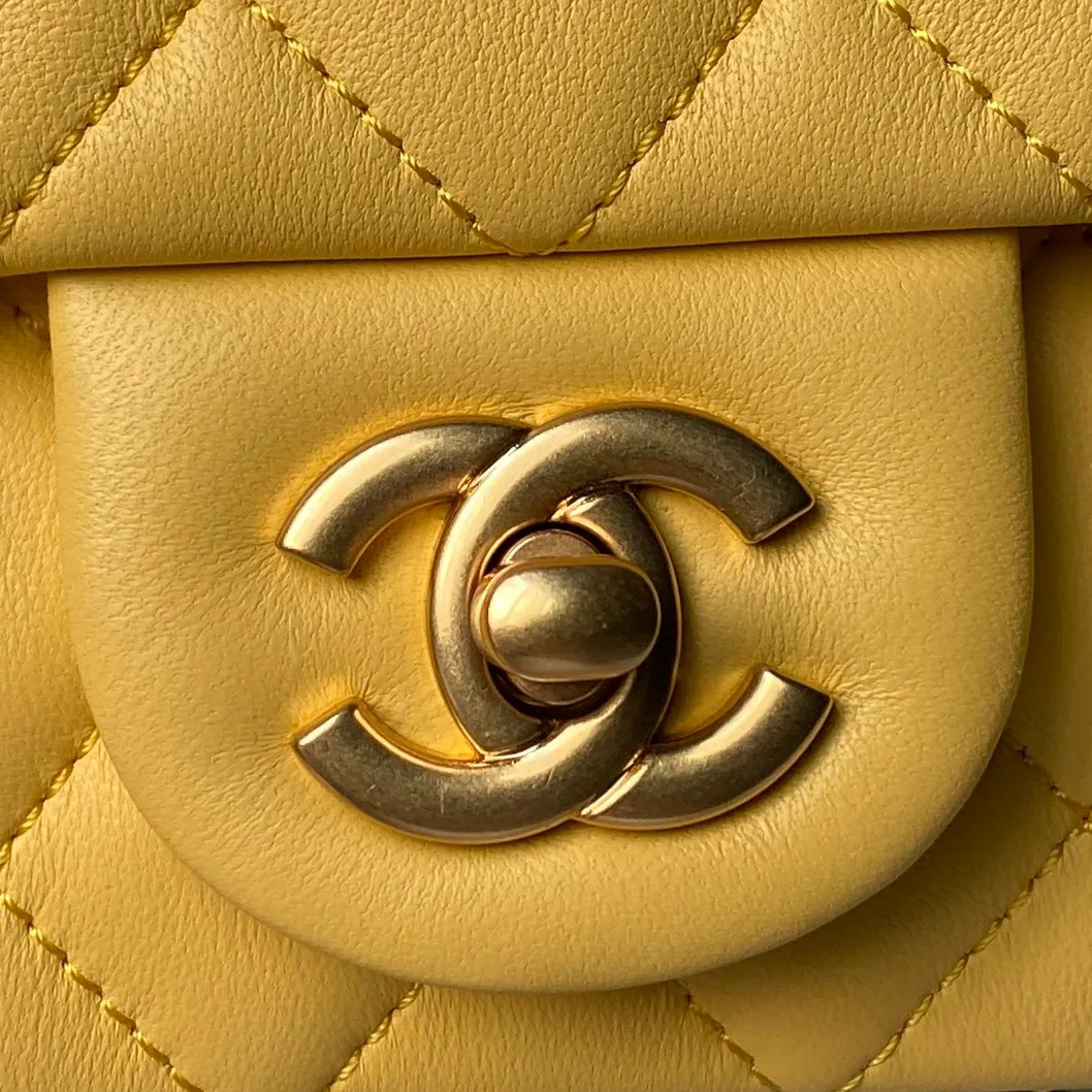 Классические Сумки Женские Chanel 11669111