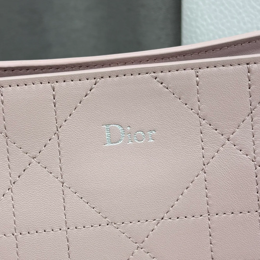 Классические Сумки Женские Christian Dior 11905836