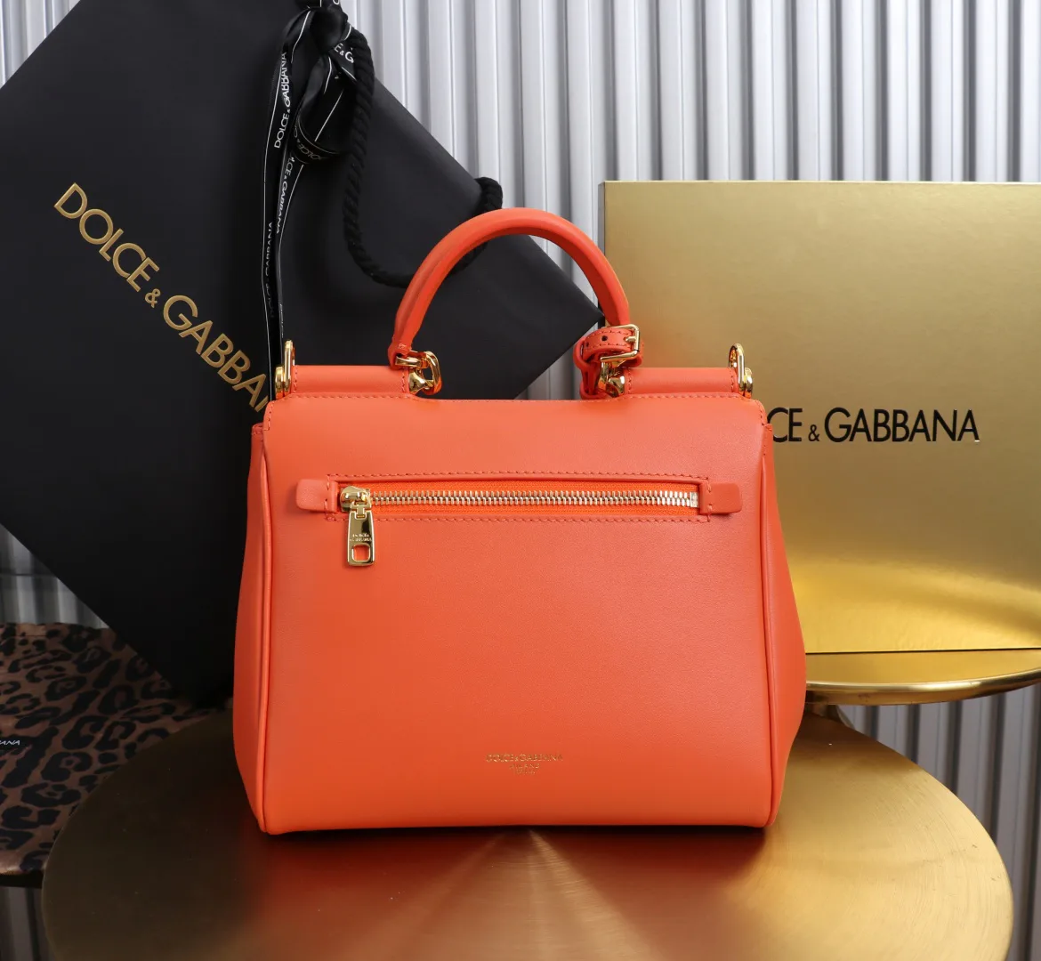 Классические Сумки Женские Dolce & Gabbana 18004434