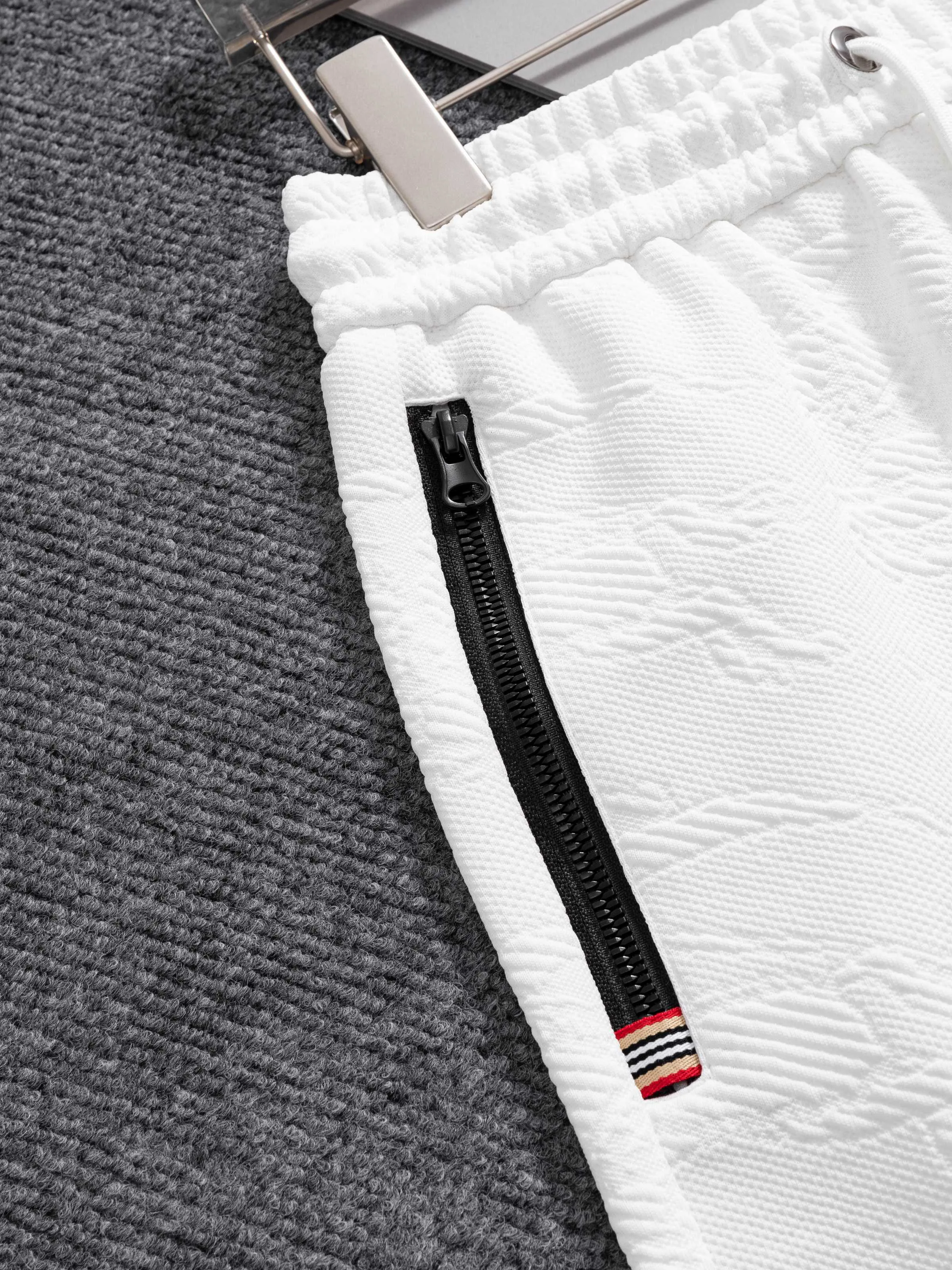 Шорты Женские Burberry 18000485