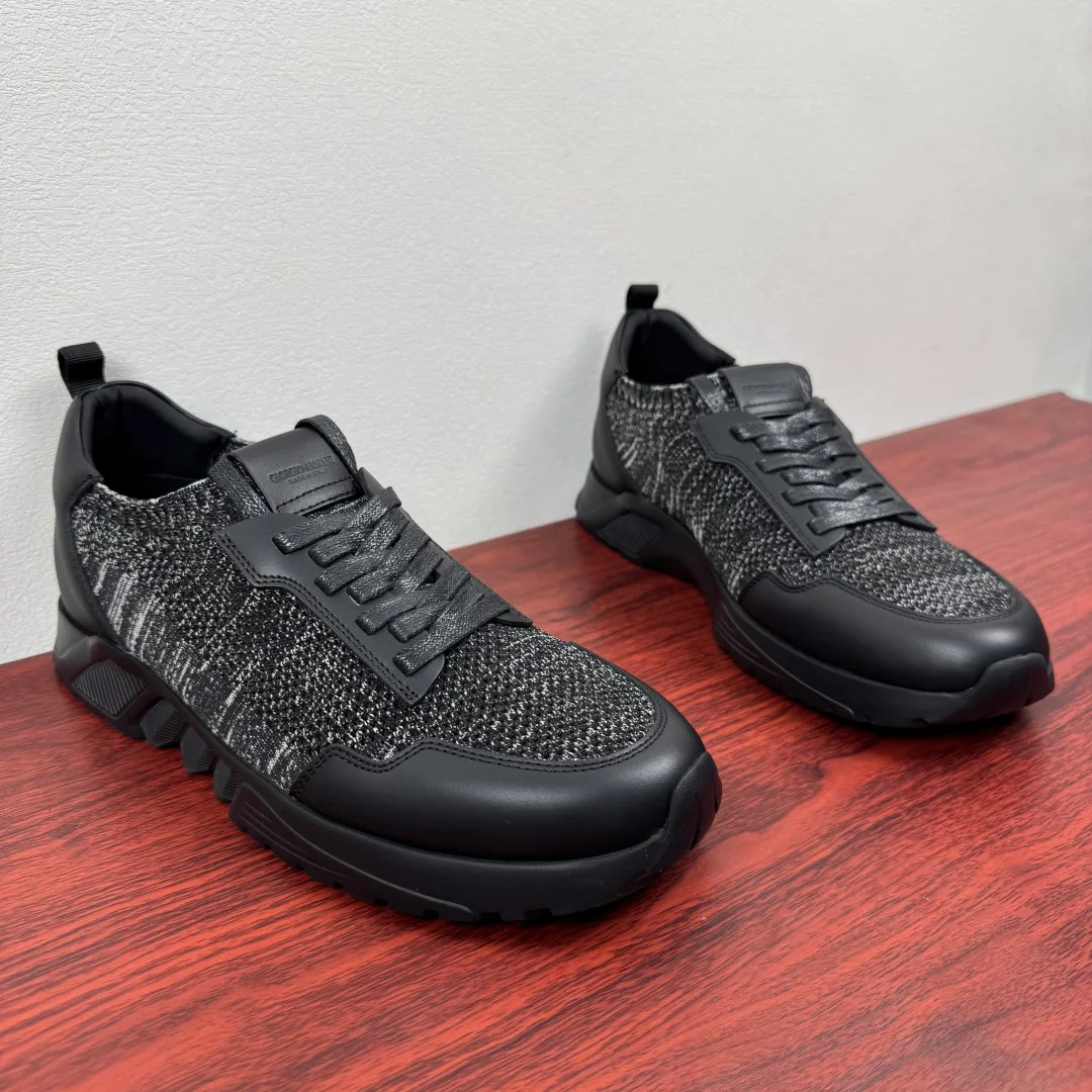 Кроссовки Мужские Armani 11917315