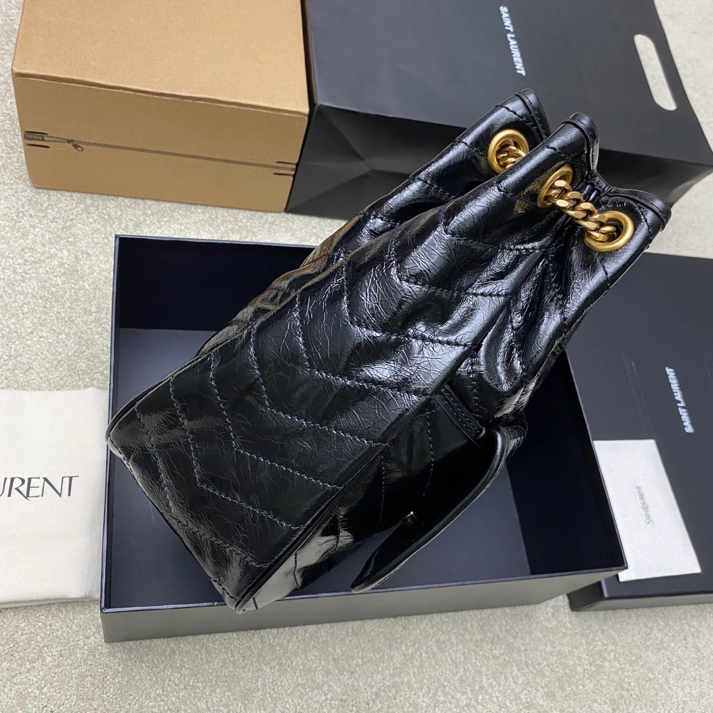 Классические Сумки Женские Saint Laurent 10000426