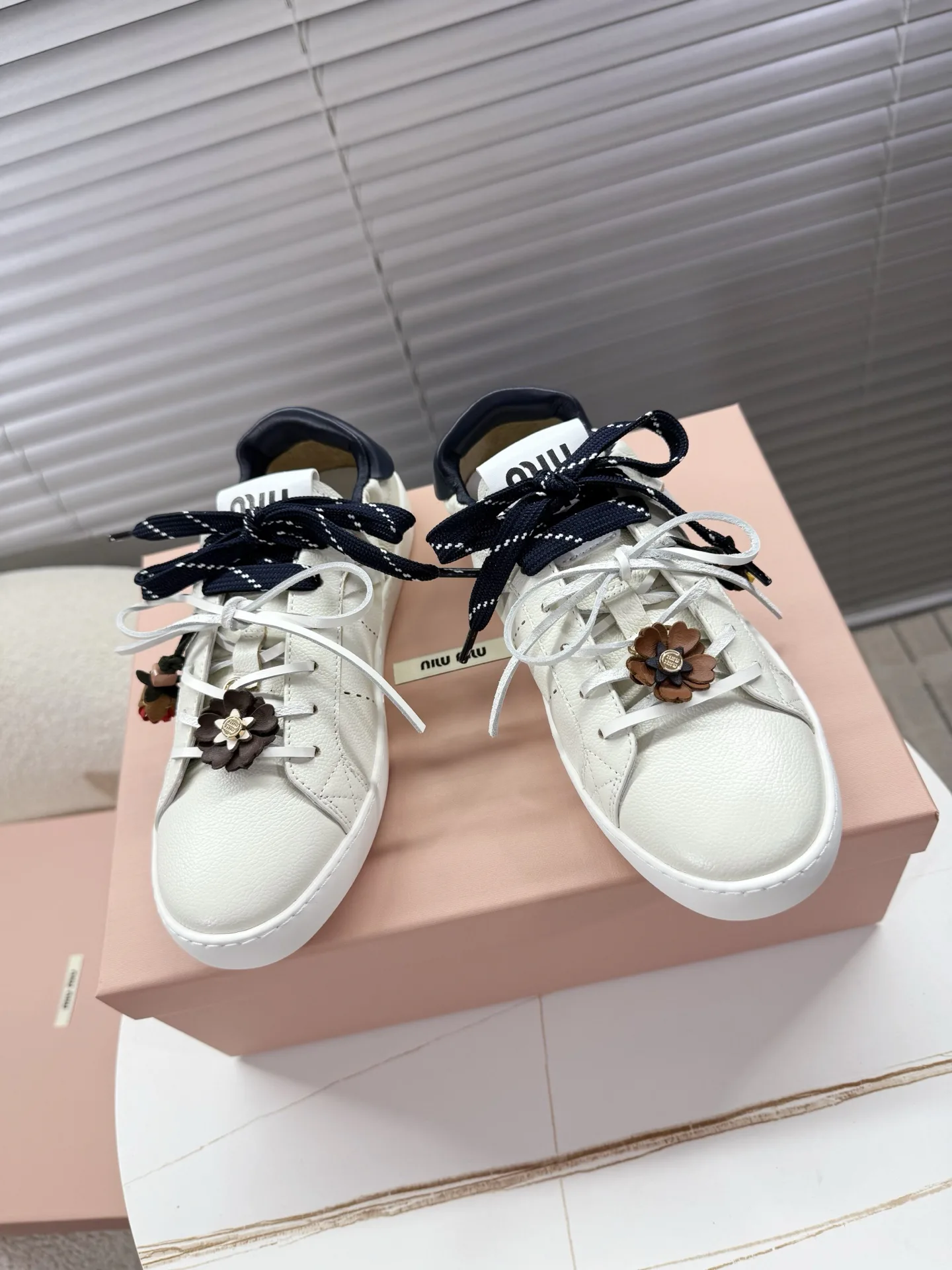 Кроссовки Женские Miu Miu 3742562