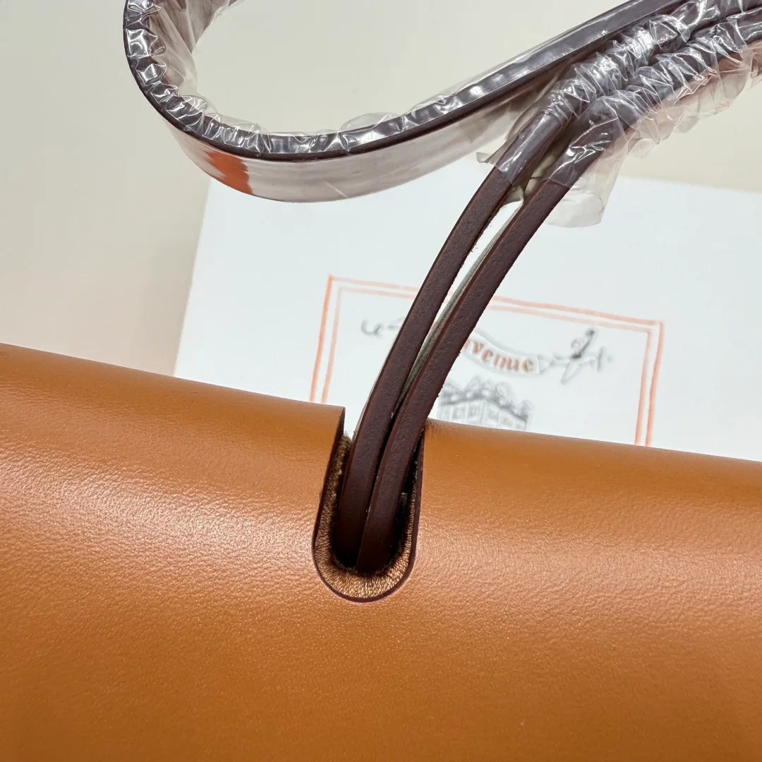Классические Сумки Женские Hermes 18077002