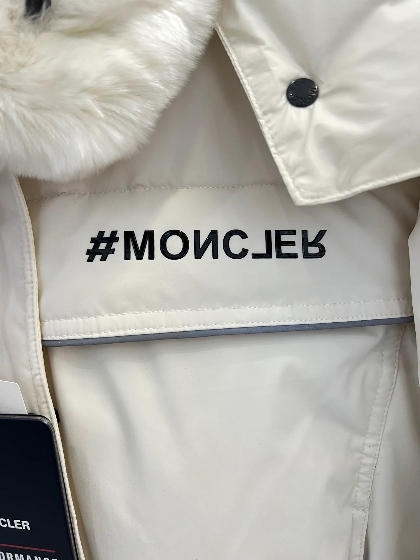 Куртки И Пуховики Женские Moncler 19628752