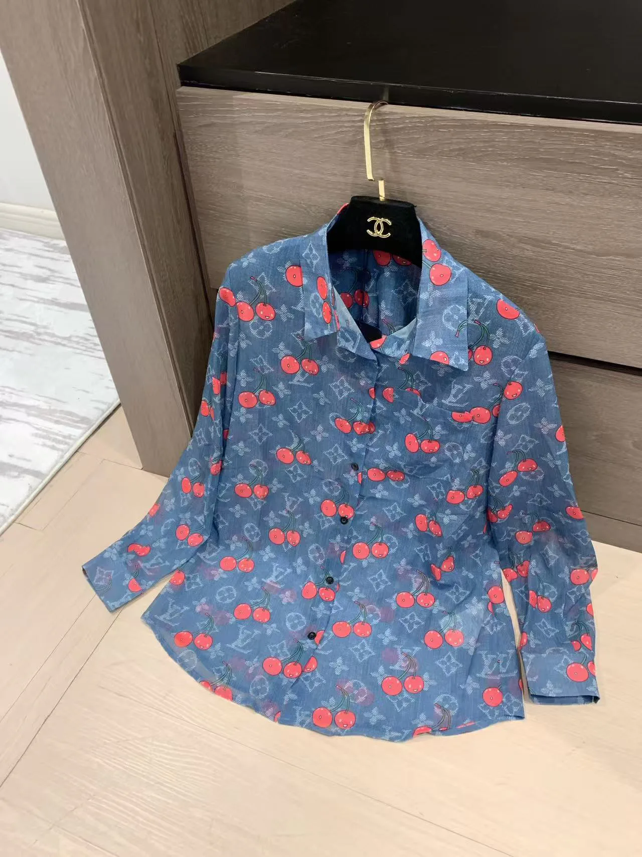 Рубашки Женские Louis Vuitton 2245887