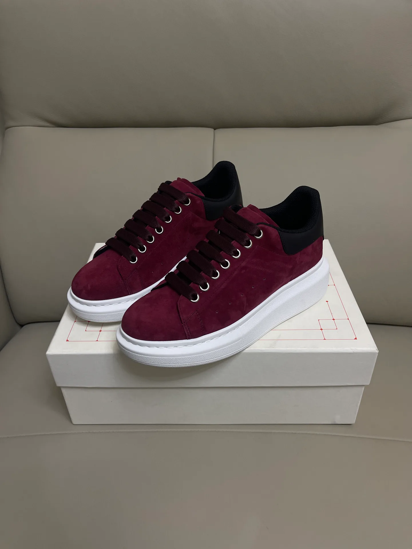 Кроссовки Женские Alexander Mcqueen 18465081