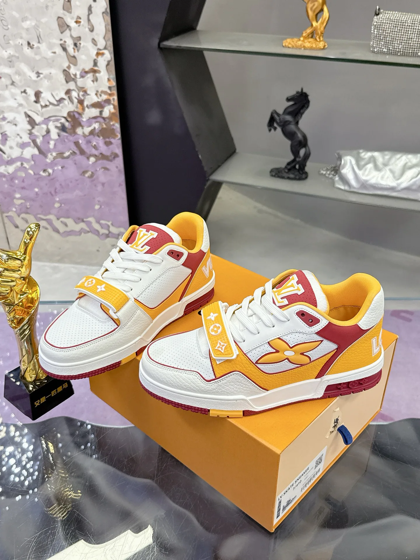 Кроссовки Женские Louis Vuitton 5049220