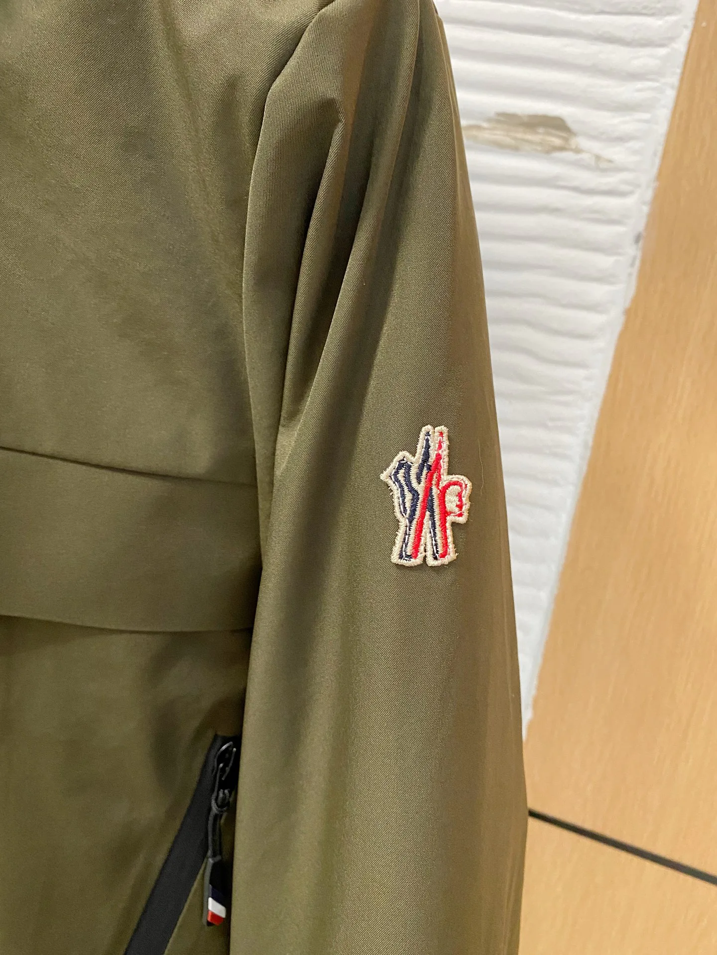 Куртки И Пуховики Женские Moncler 1845628