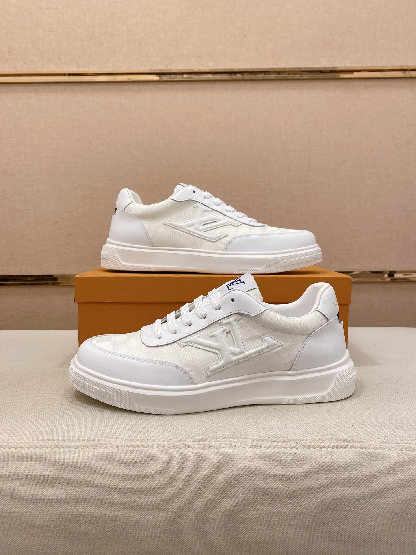 Кроссовки Мужские Louis Vuitton 1132294