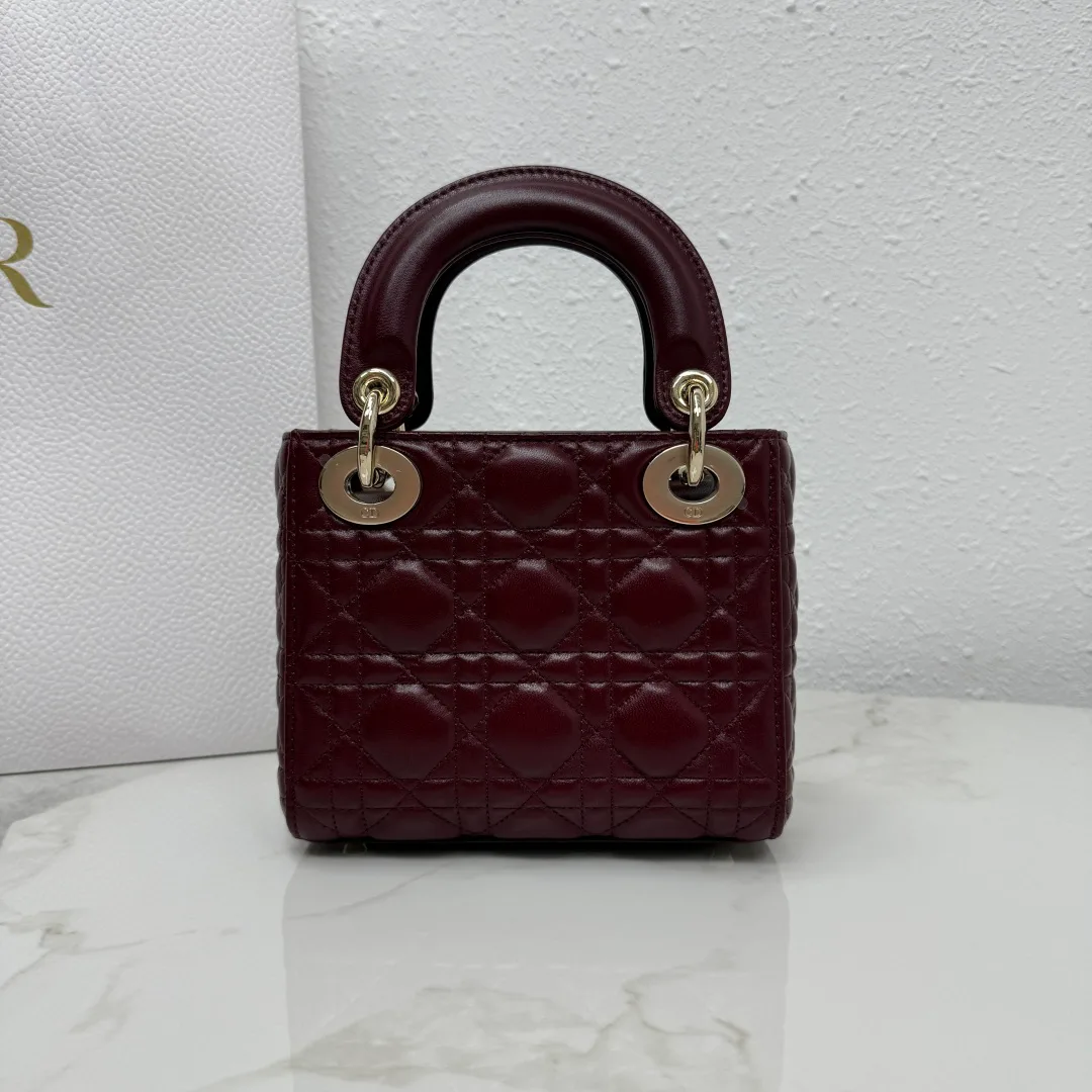 Классические Сумки Женские Christian Dior 18116425