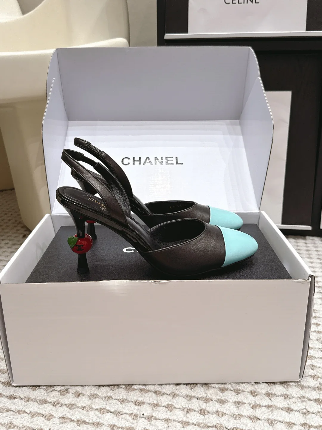 Босоножки Женские Chanel 17784794