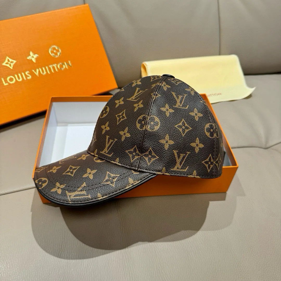Головные Уборы Louis Vuitton 18105224