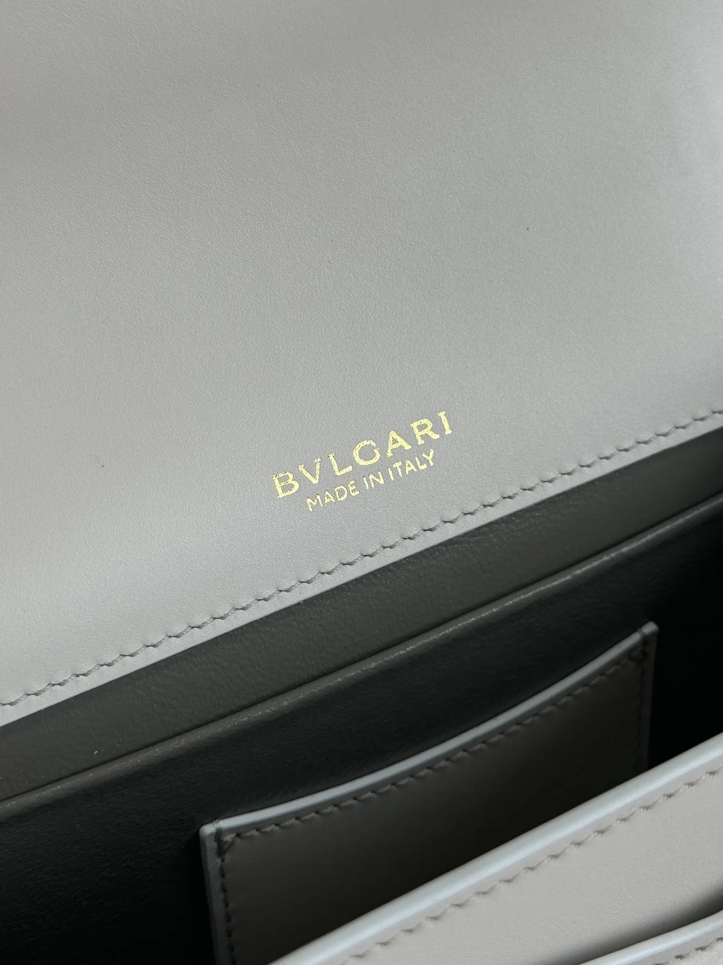Классические Сумки Женские Bvlgari 5080608