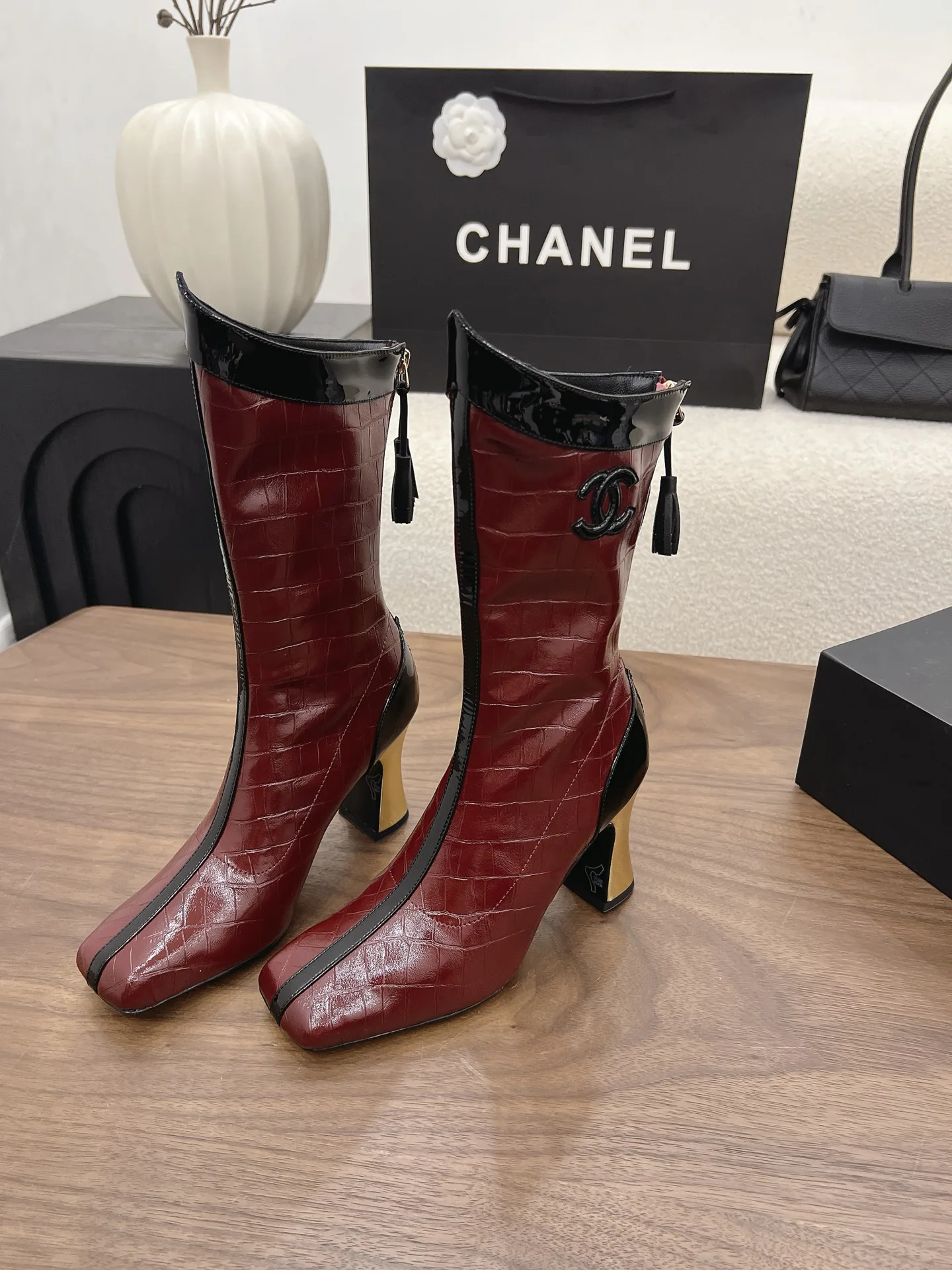 Сапоги Женские Chanel 17599945