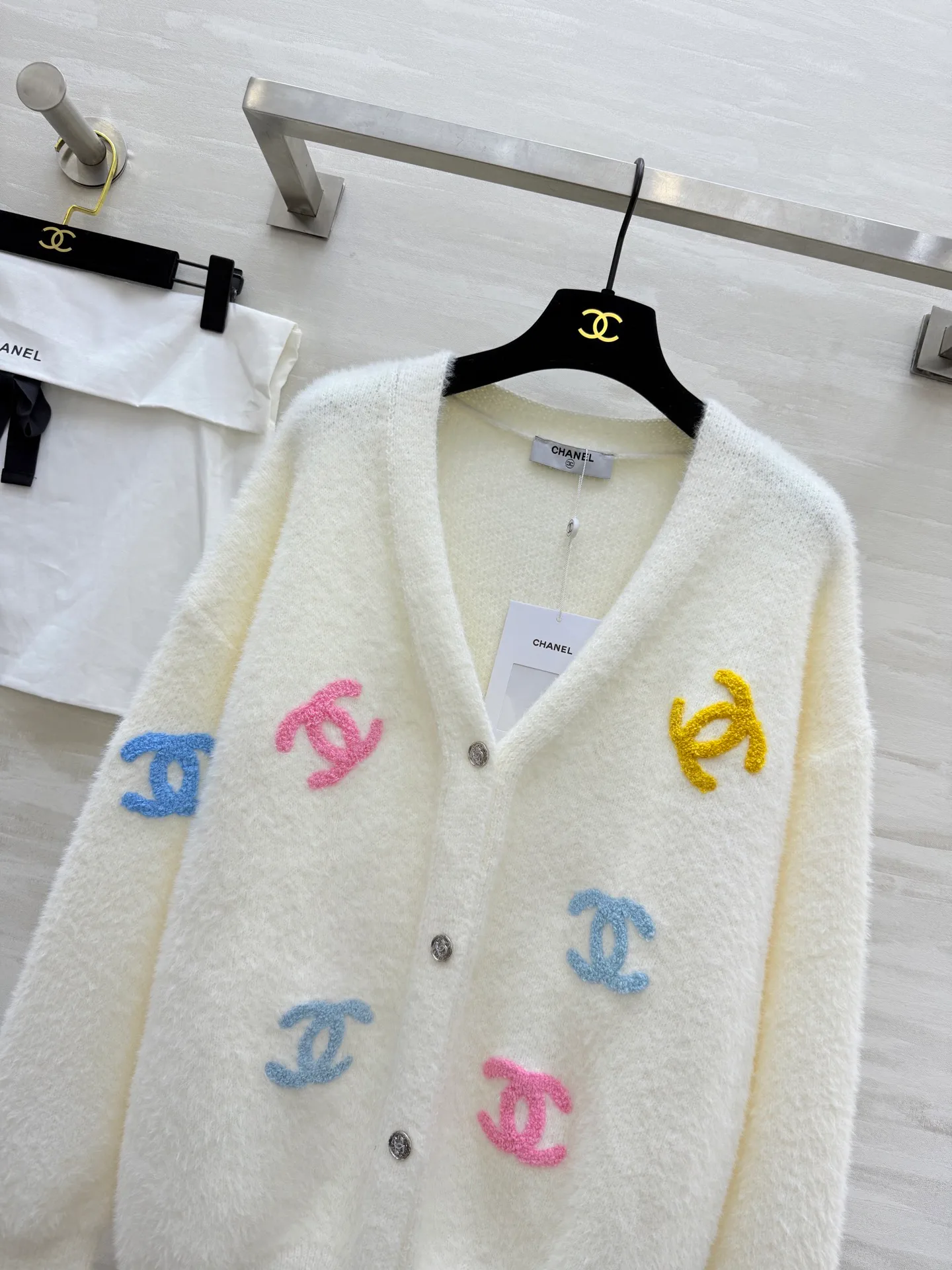 Джемперы И Свитеры Женские Chanel 6049179