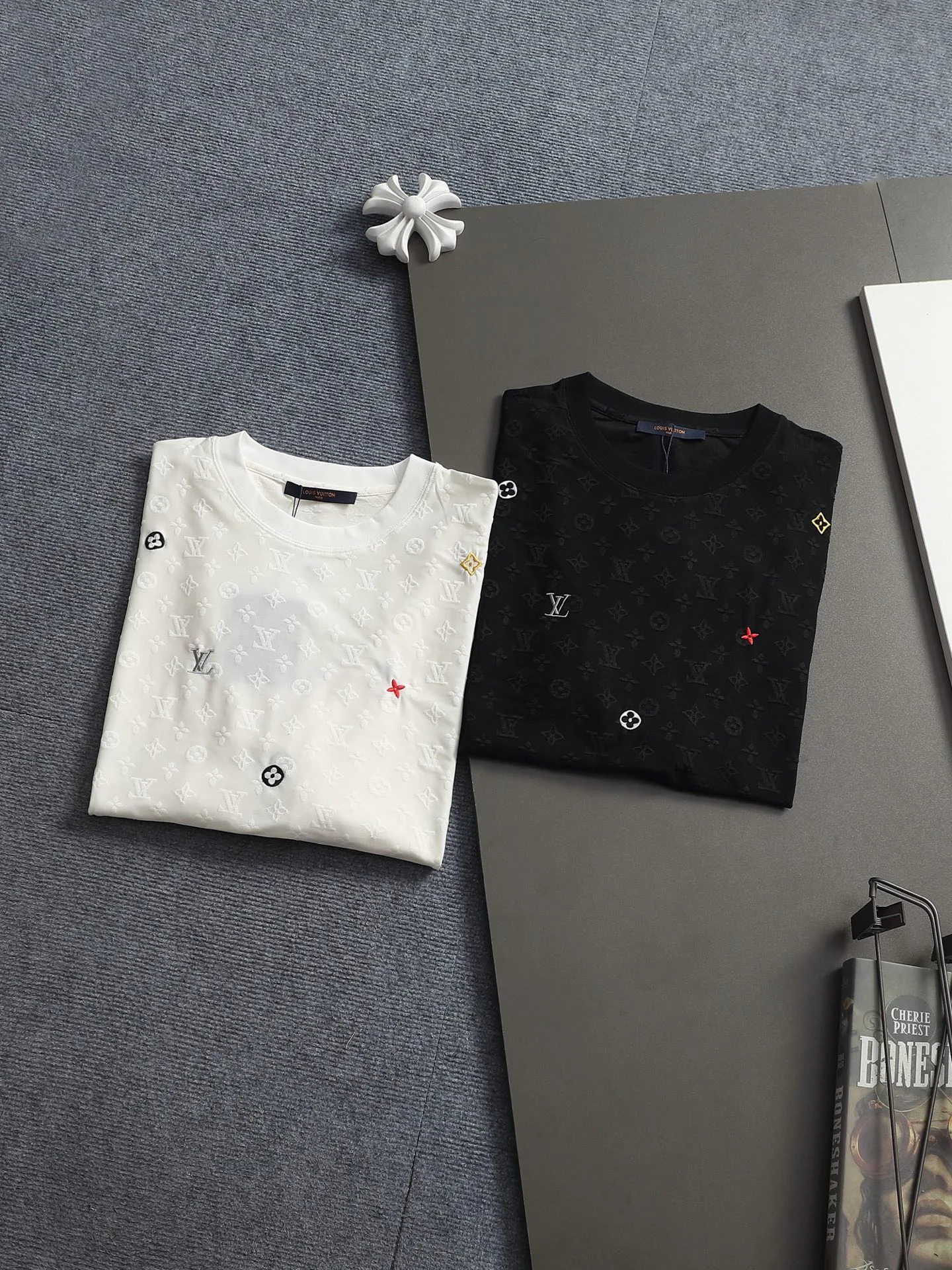 Футболки Женские Louis Vuitton 5405523
