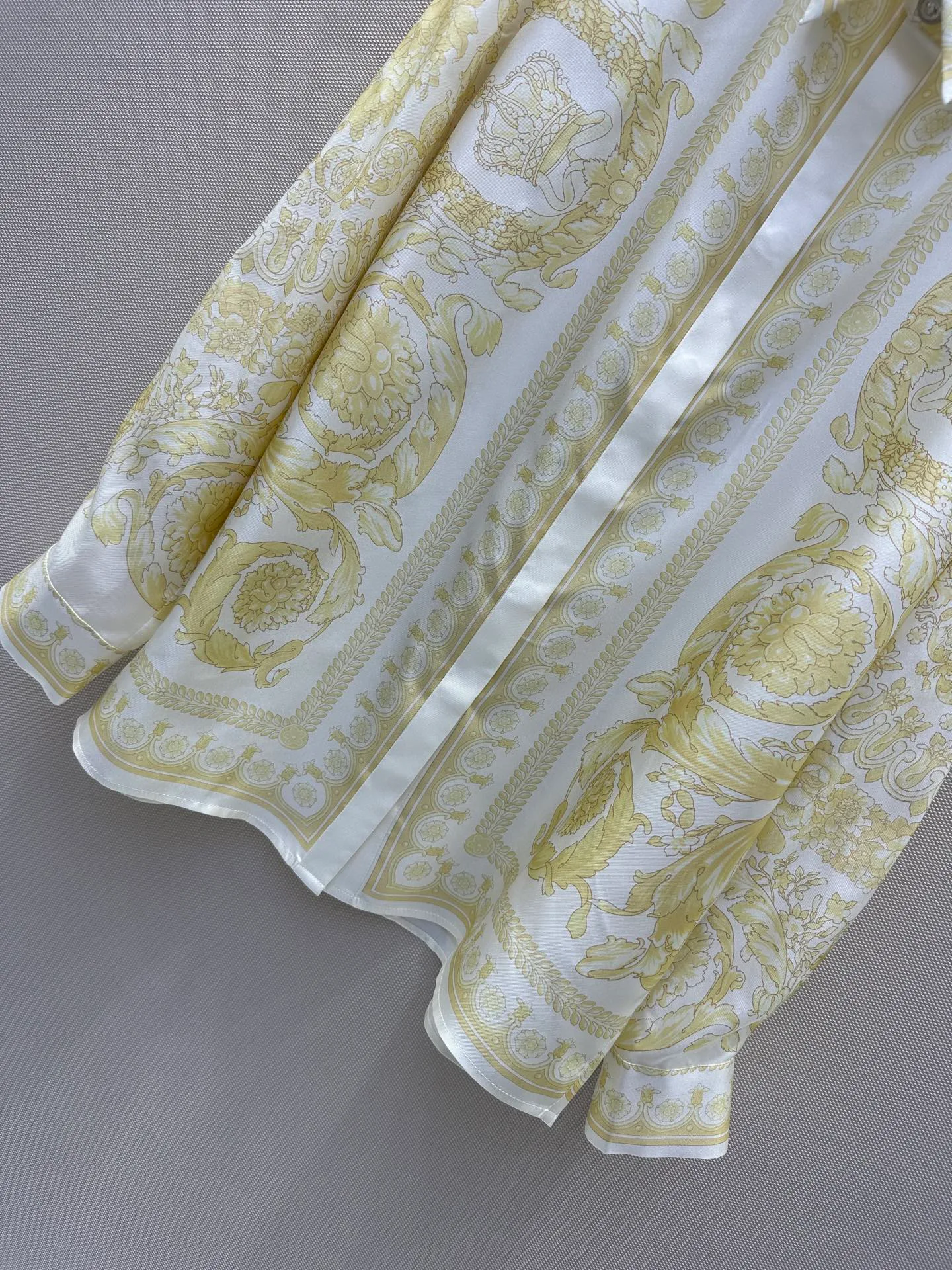 Рубашки Женские Versace 9891494