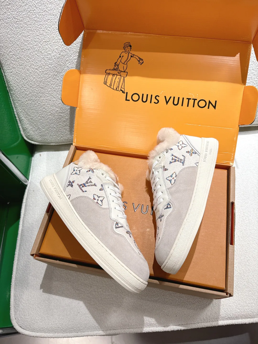 Кроссовки Женские Louis Vuitton 292698