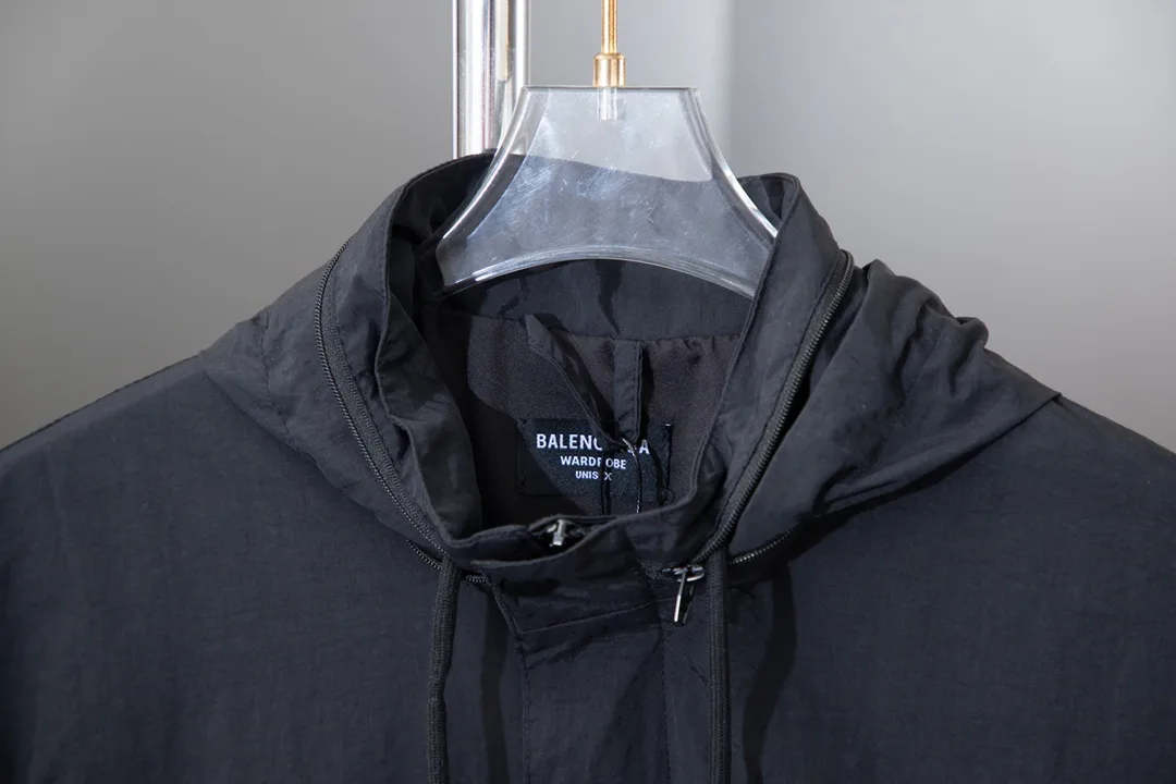 Куртки И Пуховики Мужские Balenciaga 23394