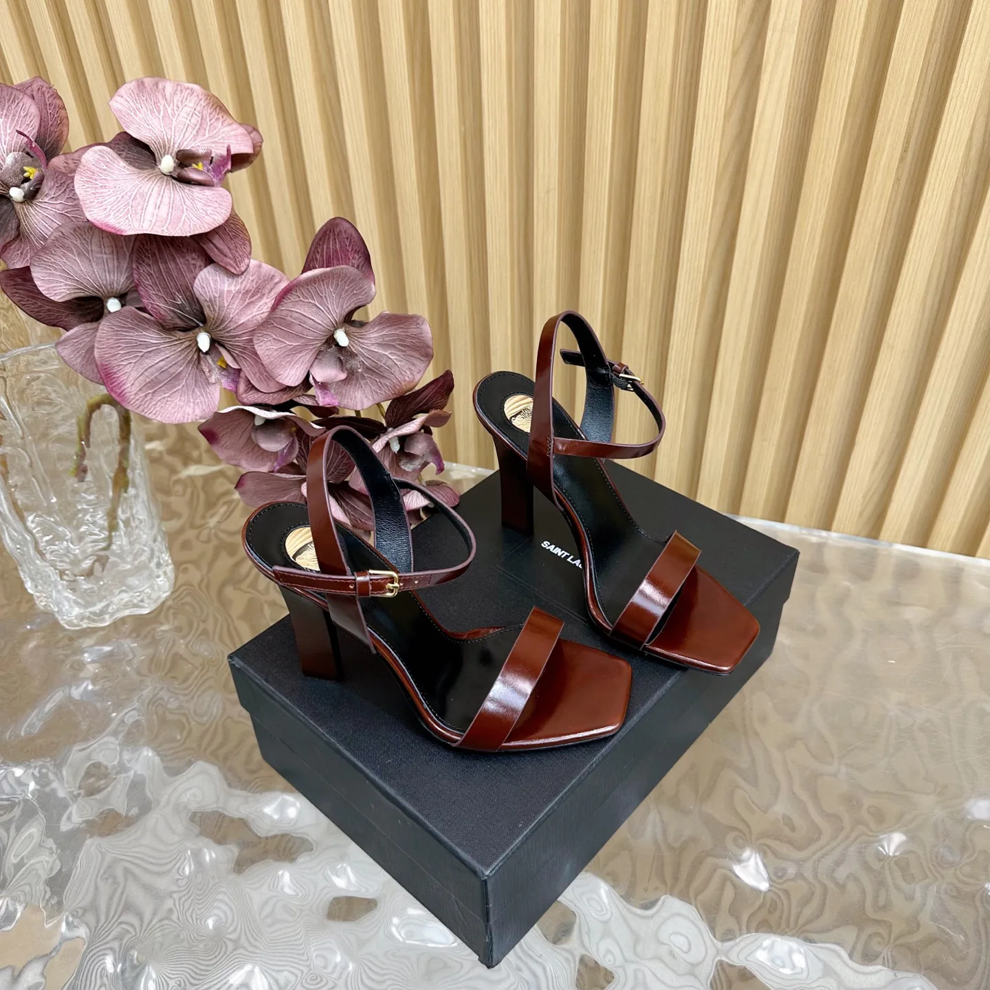 Босоножки Женские Saint Laurent 31104