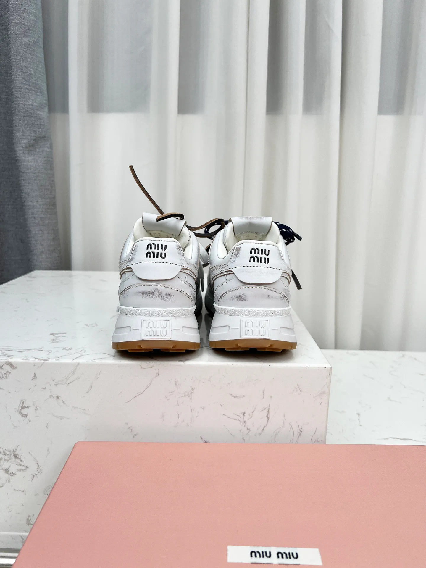 Кроссовки Женские Miu Miu 12799596