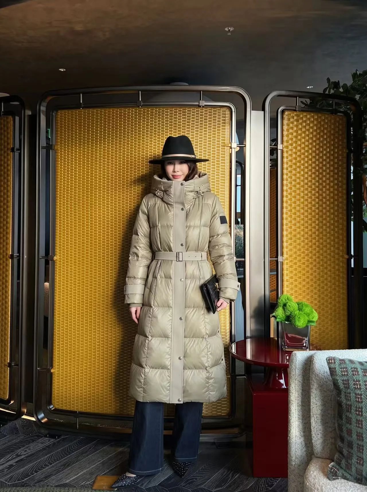 Куртки И Пуховики Женские Burberry 18248312