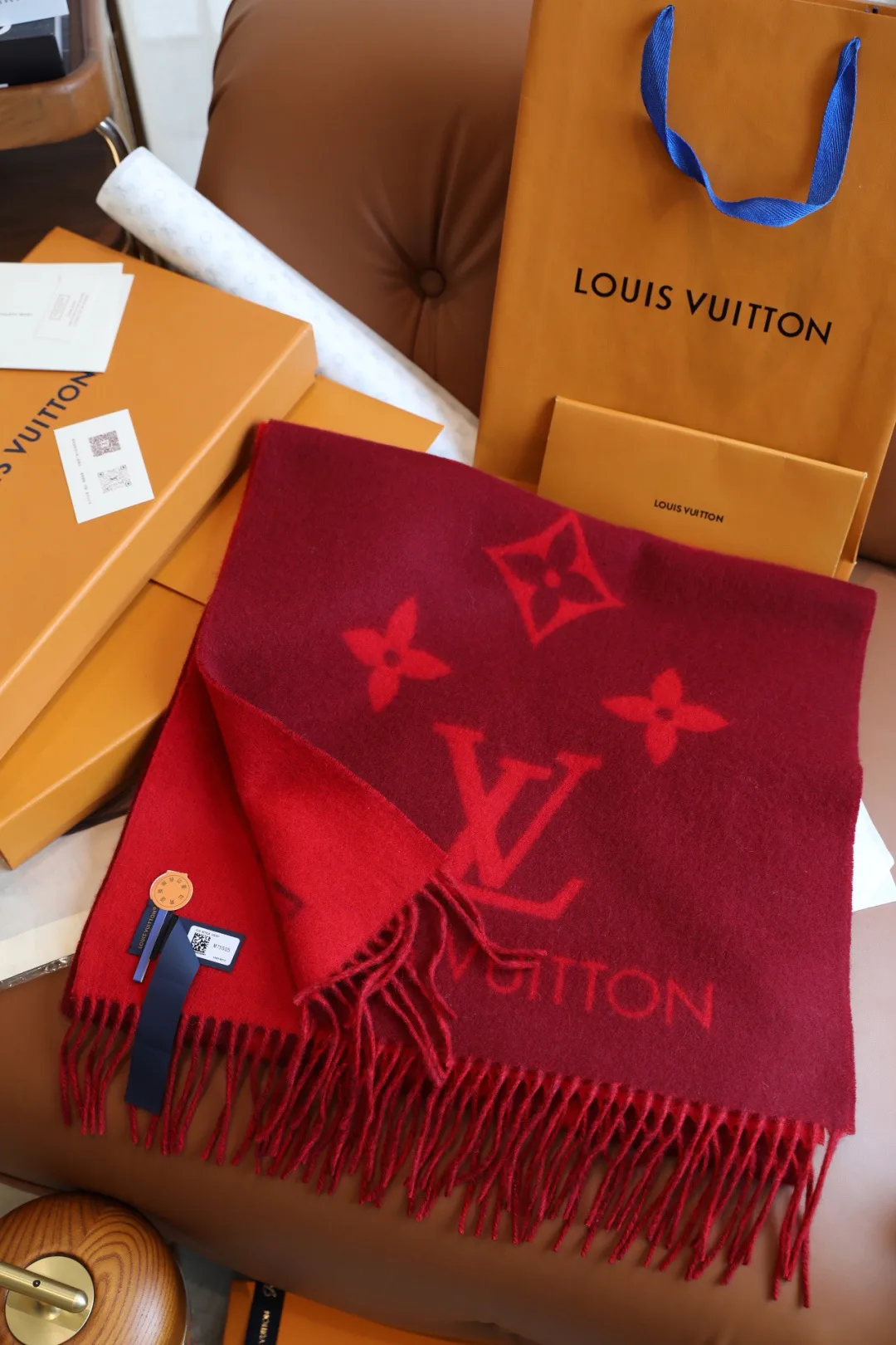 Шарфы Louis Vuitton 251411