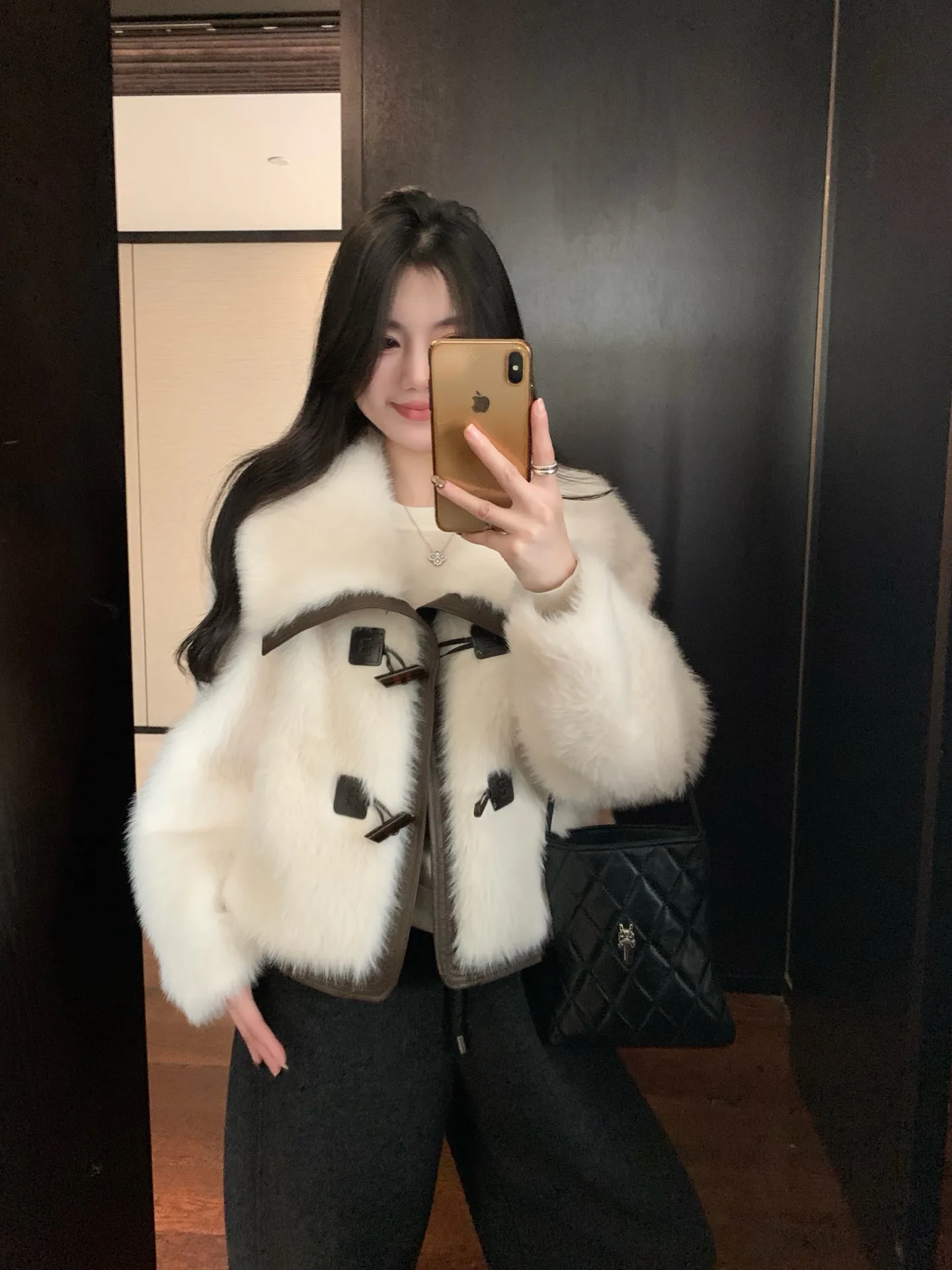 Шубы Женские Miu Miu 836007