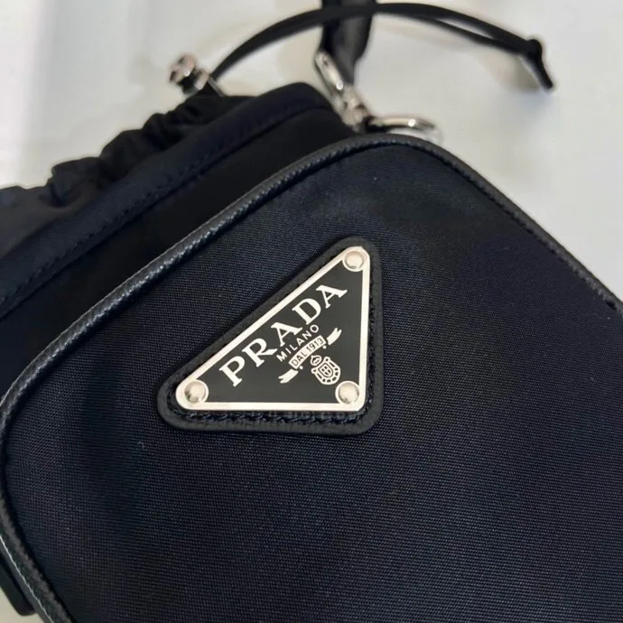 Сумки На Ремне Женские Prada 13410394