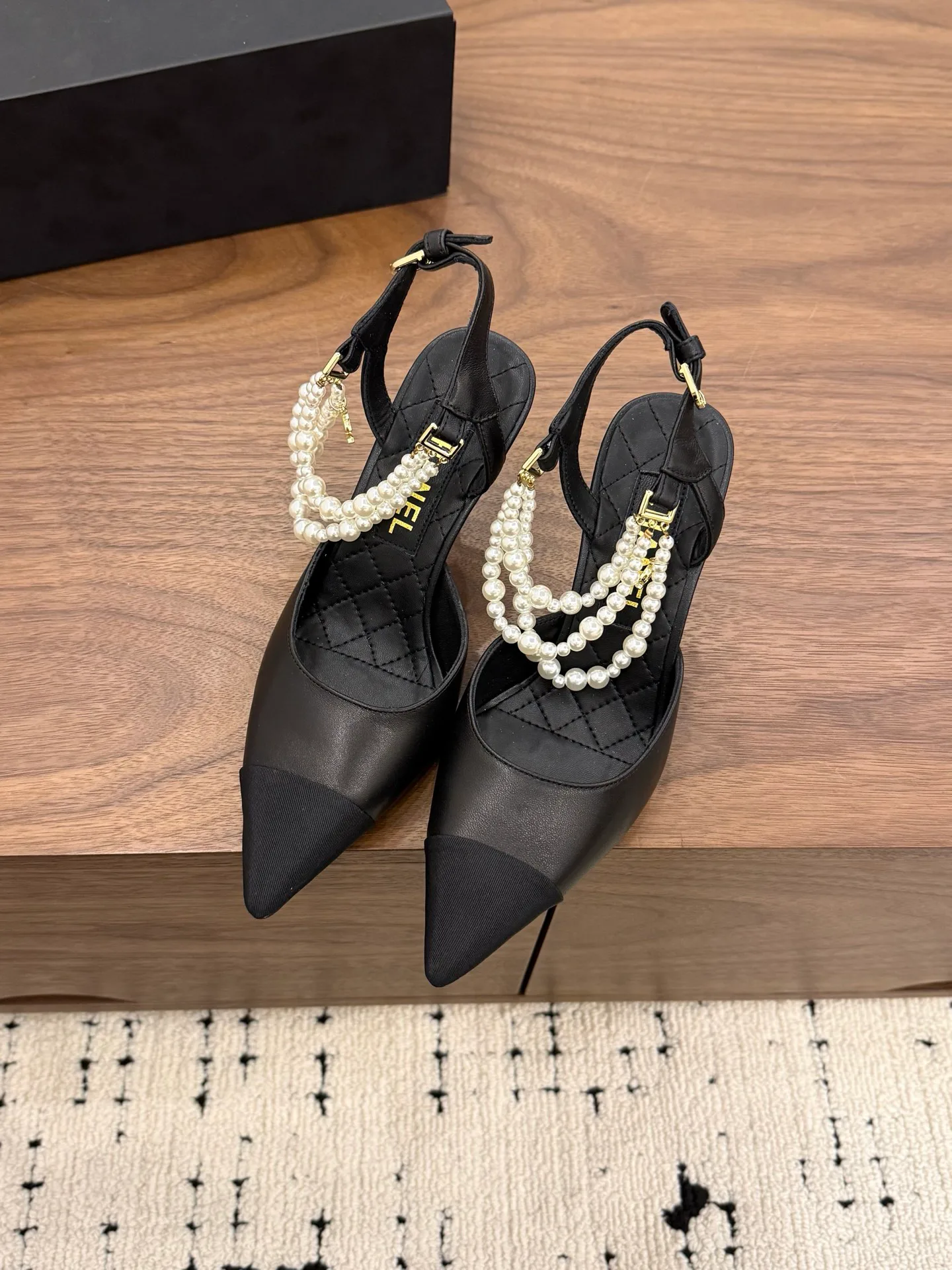 Туфли Женские Chanel 11642209