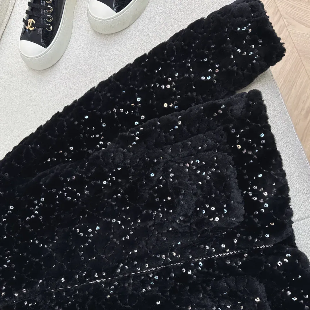 Куртки И Пуховики Женские Chanel 390551