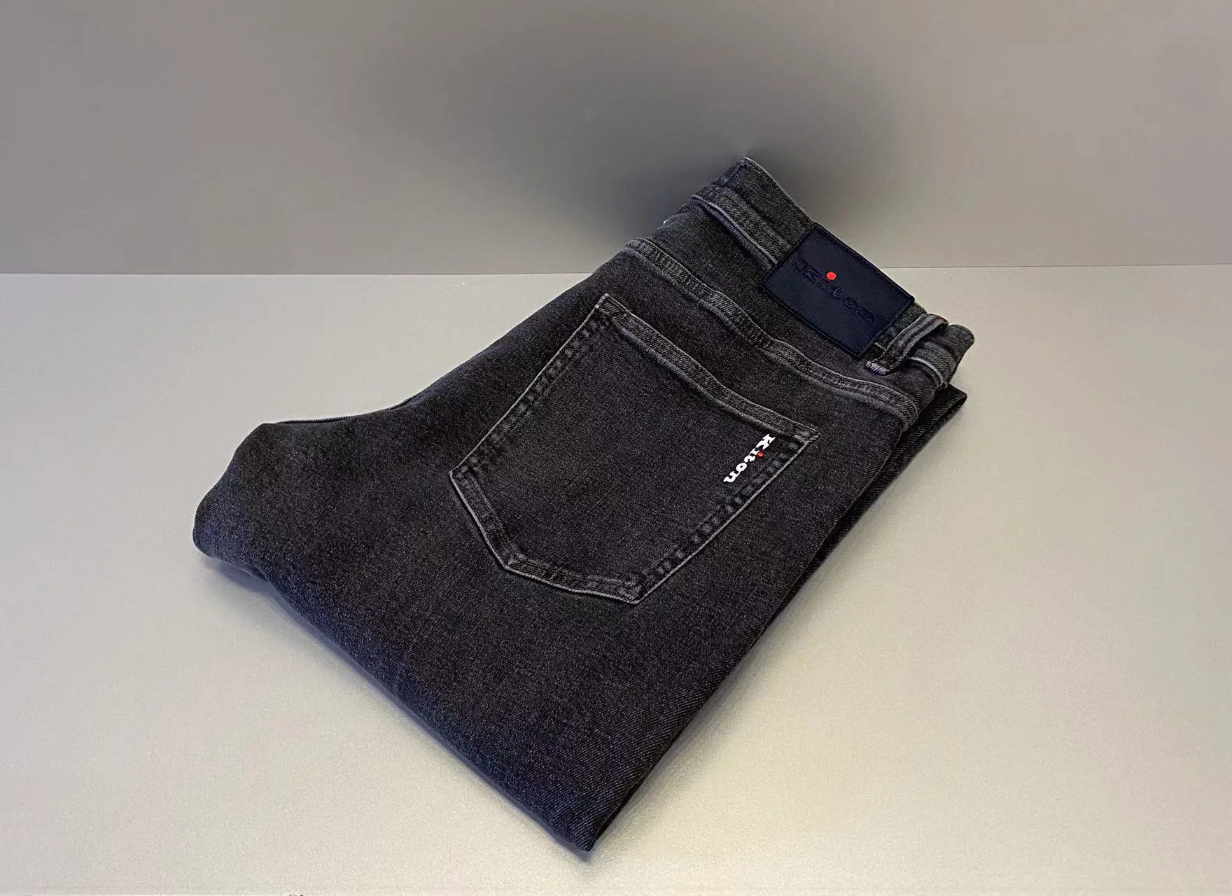 Джинсы Мужские Kiton 11500383